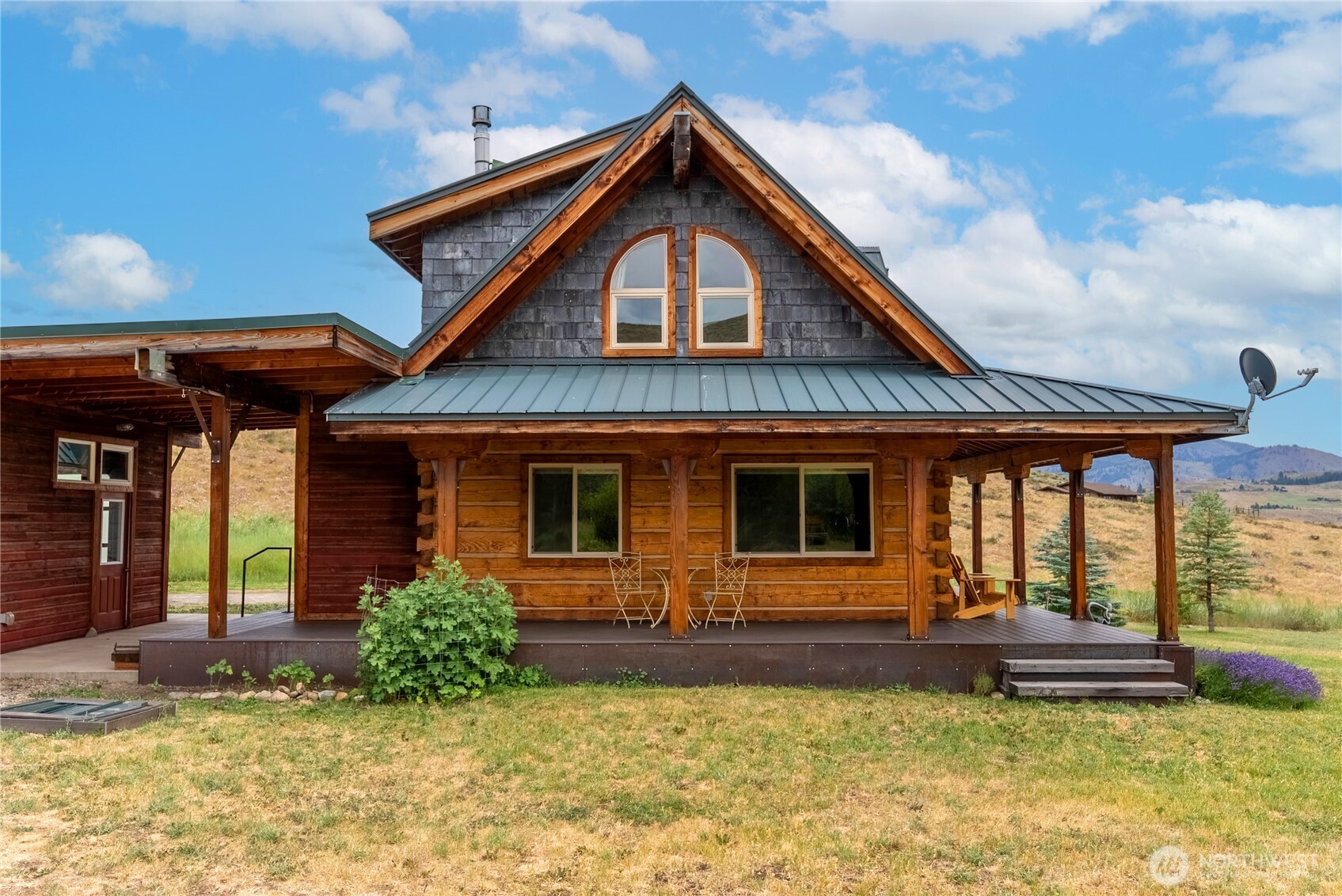 main property photo 22