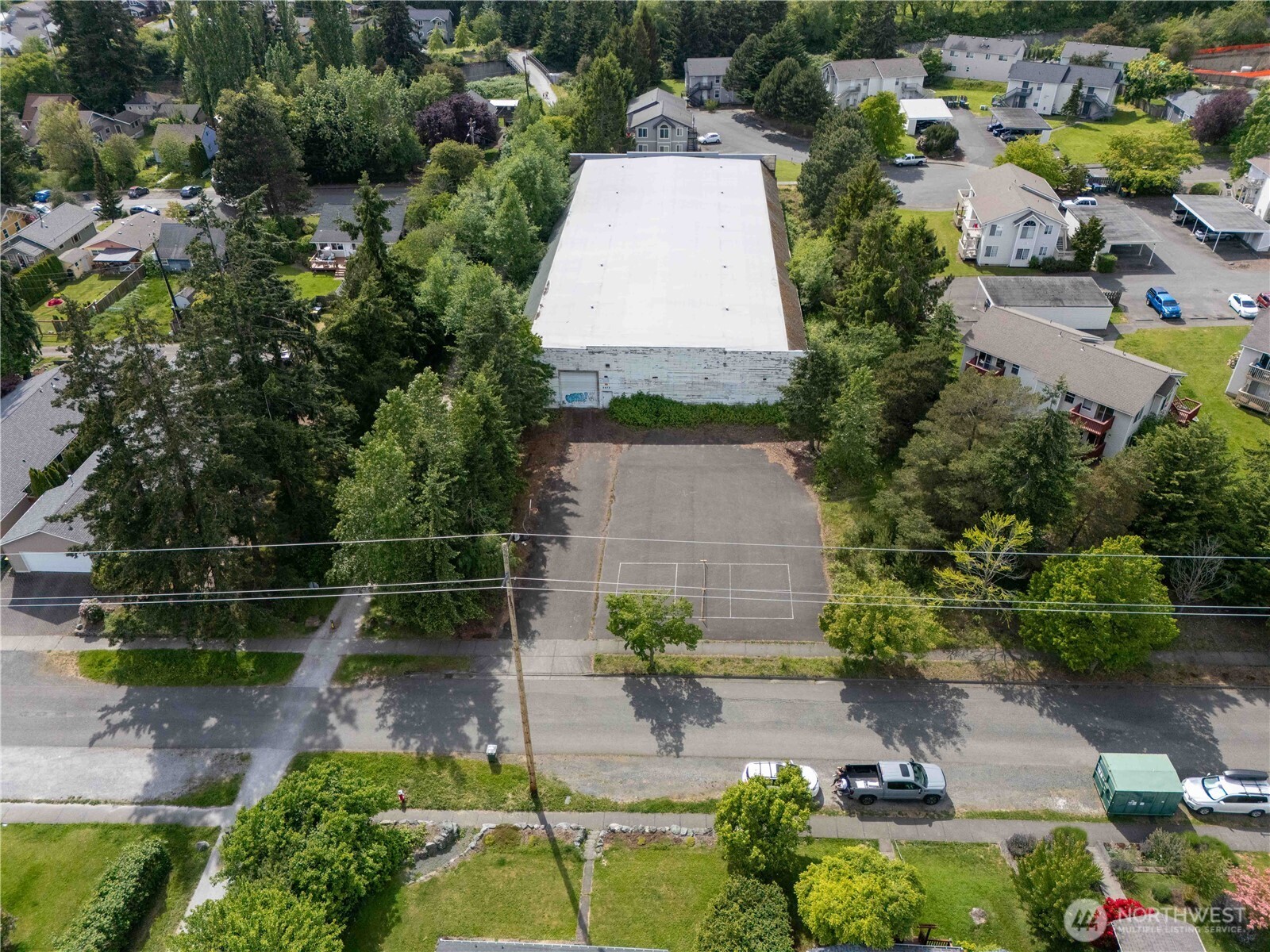 main property photo 14