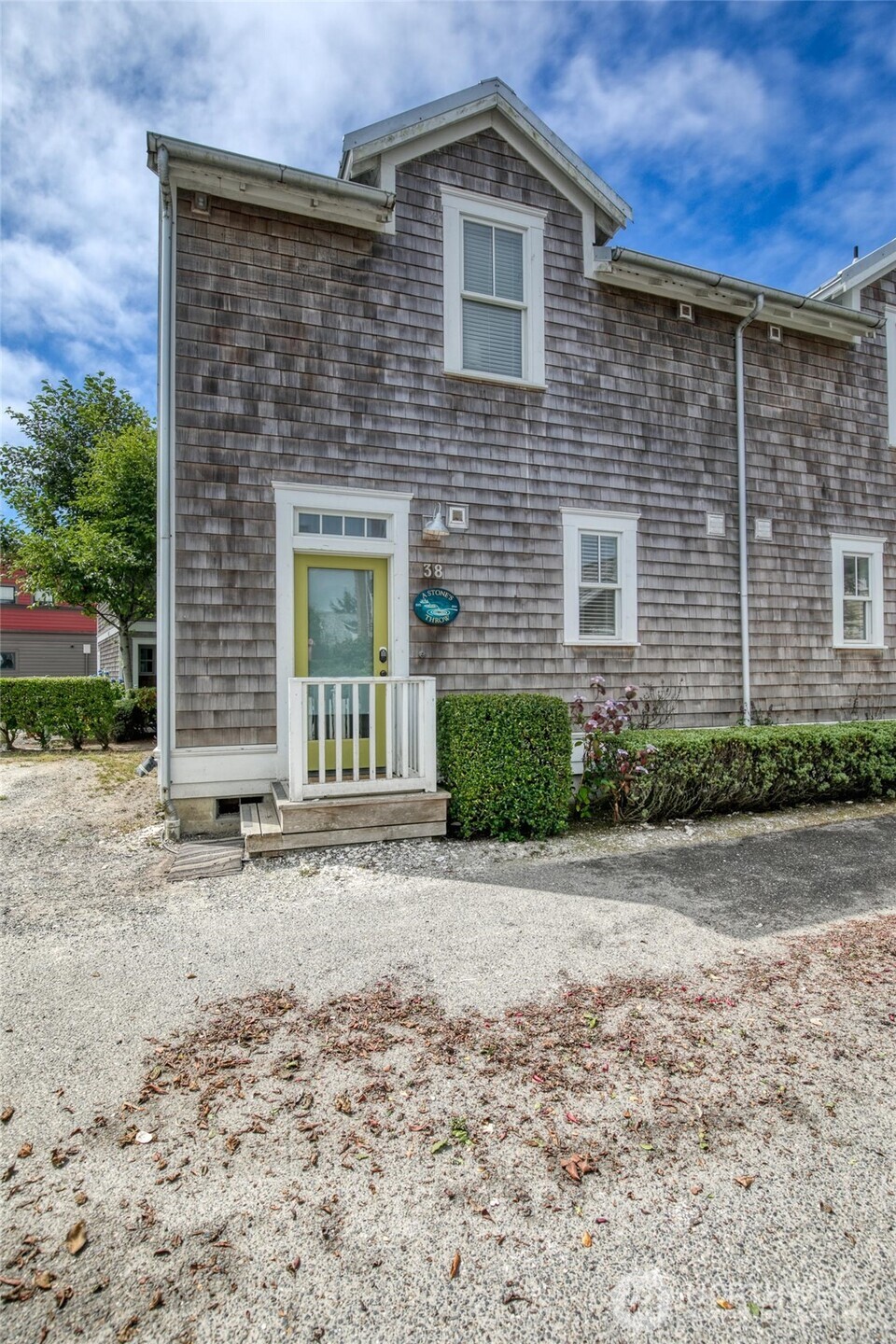 main property photo 22
