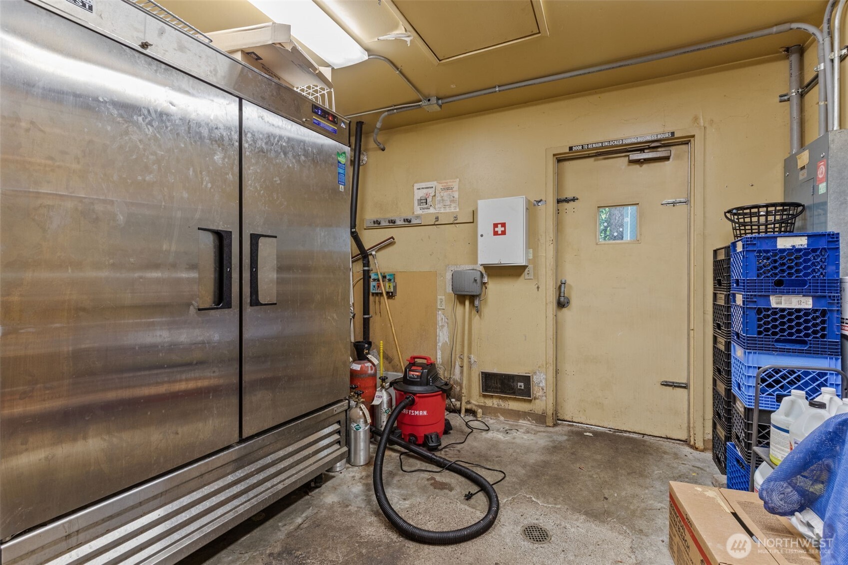 main property photo 20