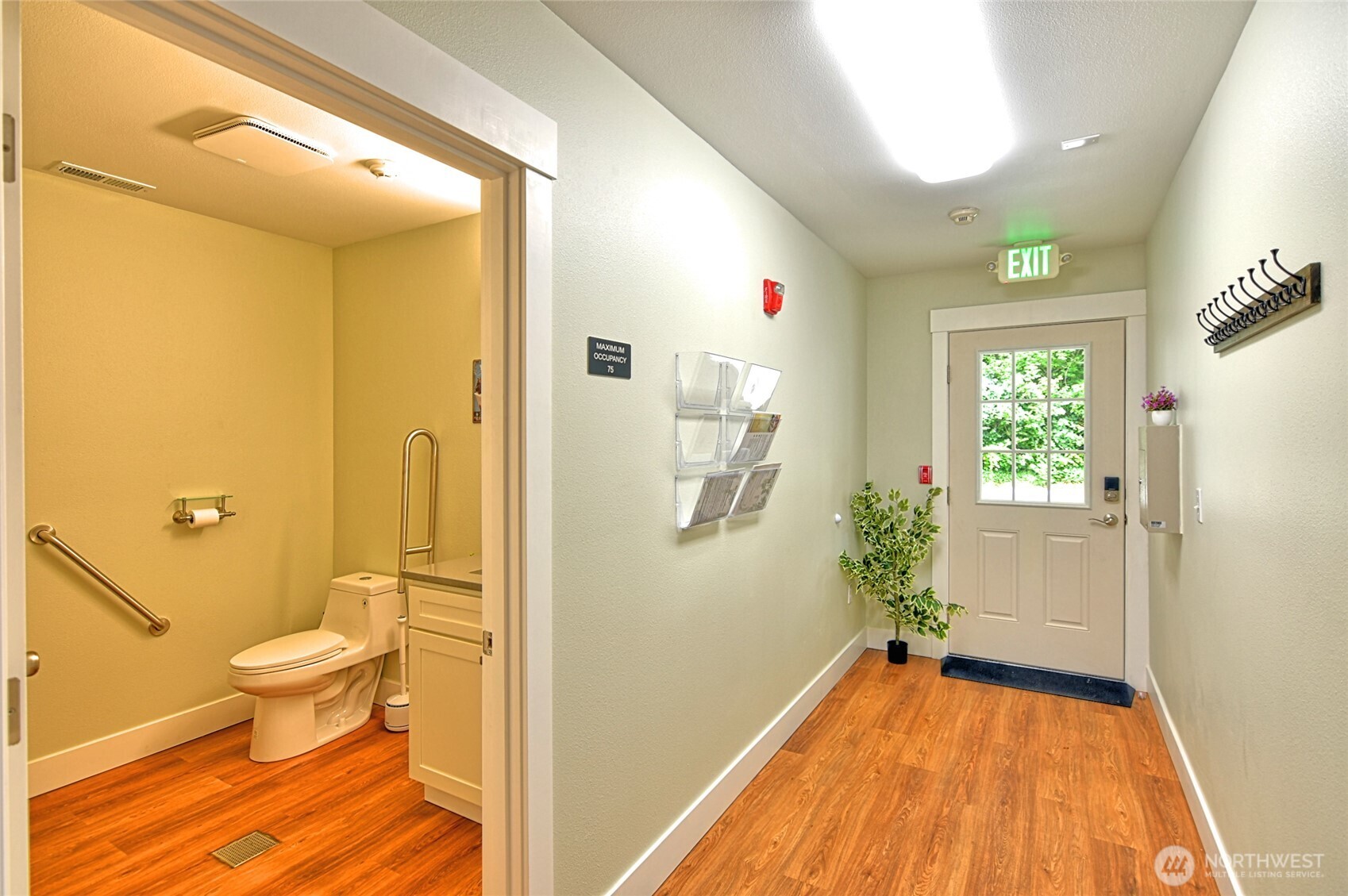 main property photo 37