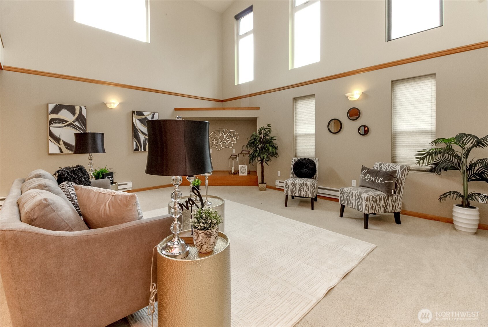 property viewer photo 19