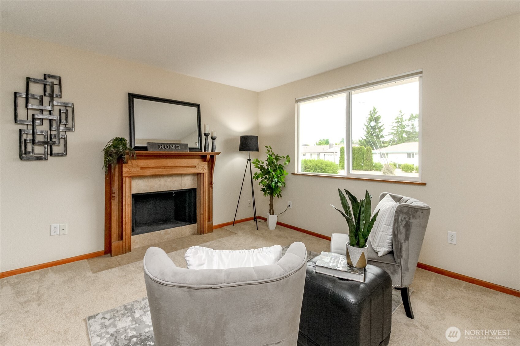 property viewer photo 4
