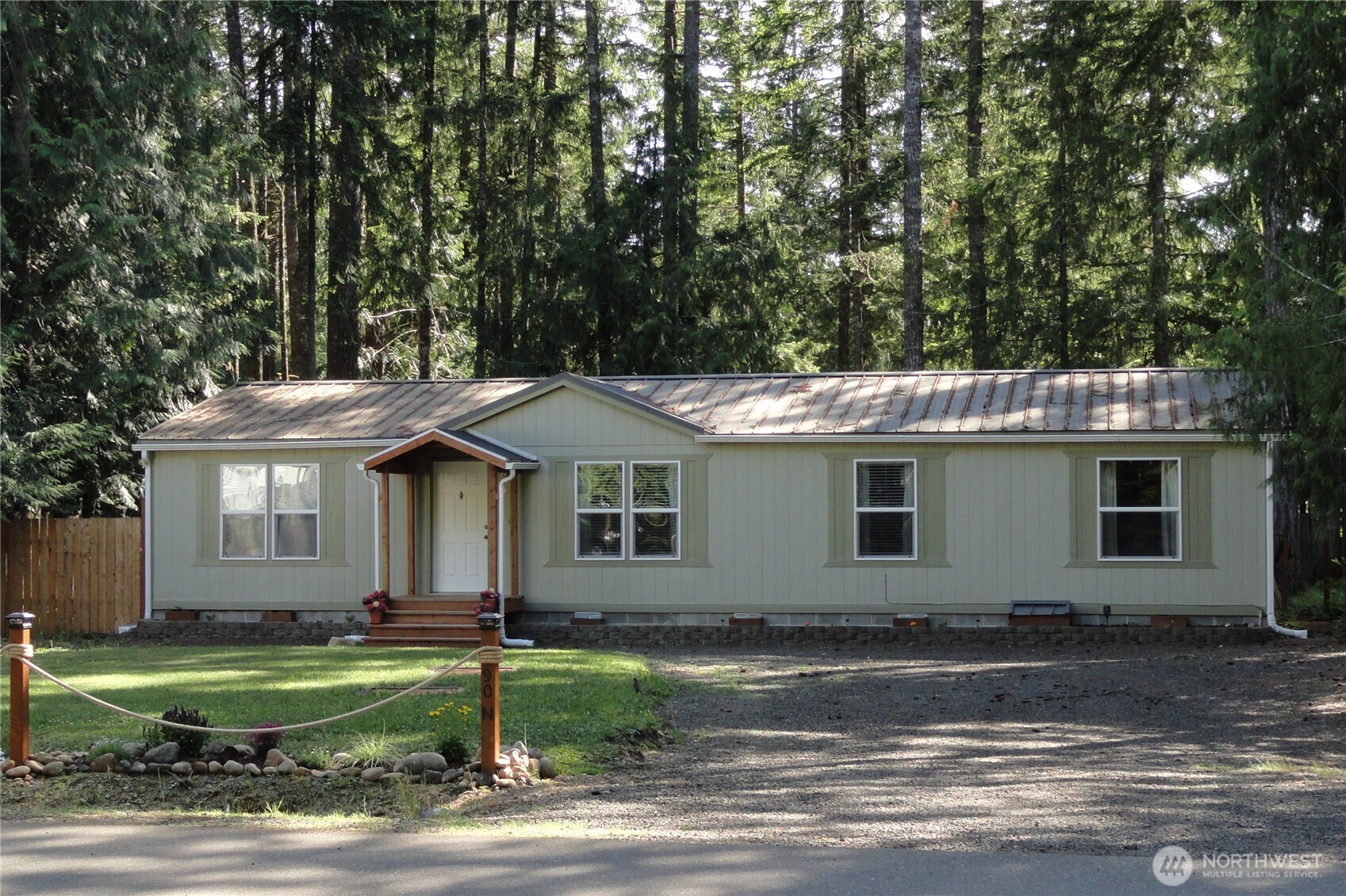 property viewer photo 18