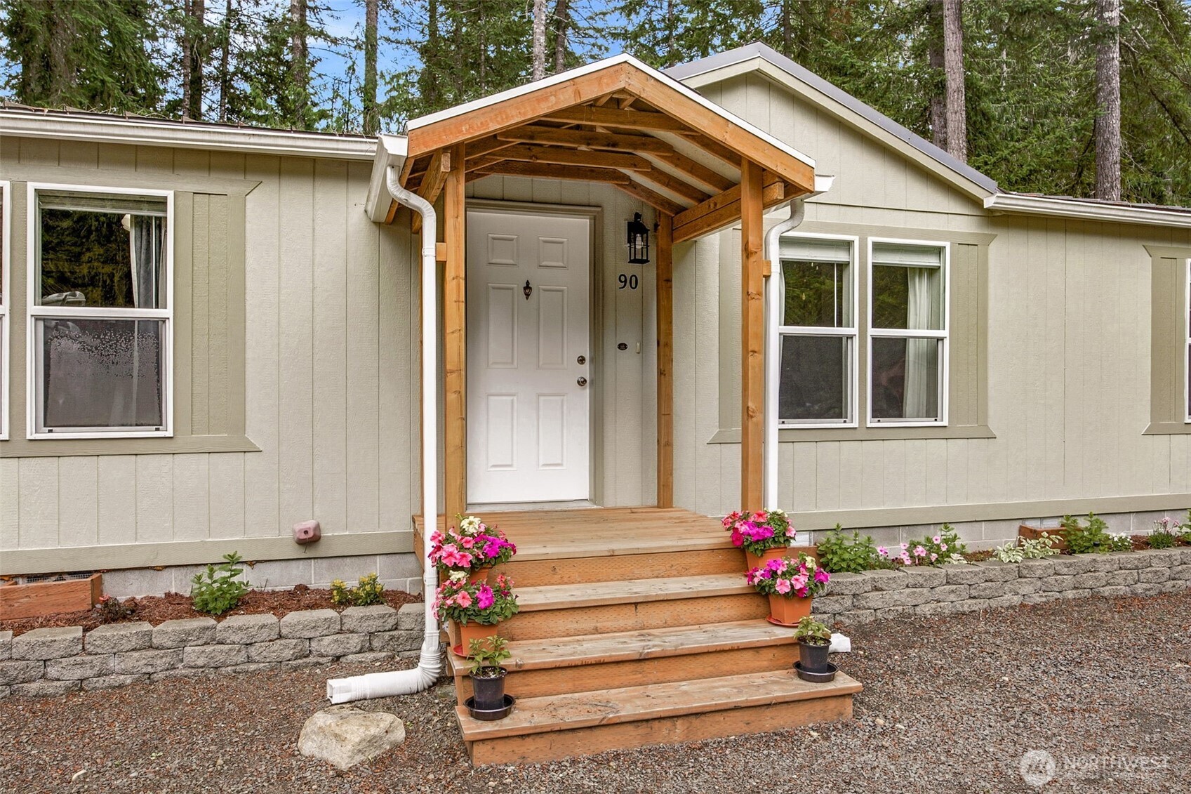 property viewer photo 19