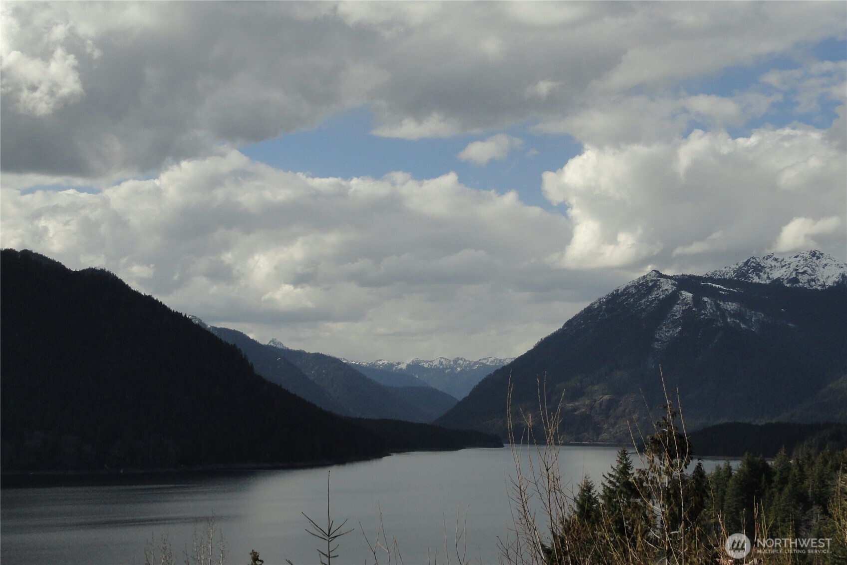 property viewer photo 25