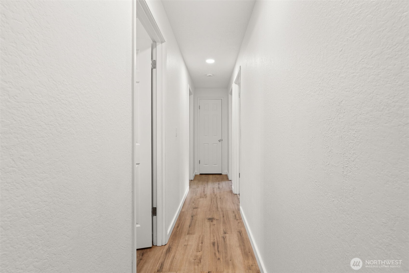 property viewer photo 11