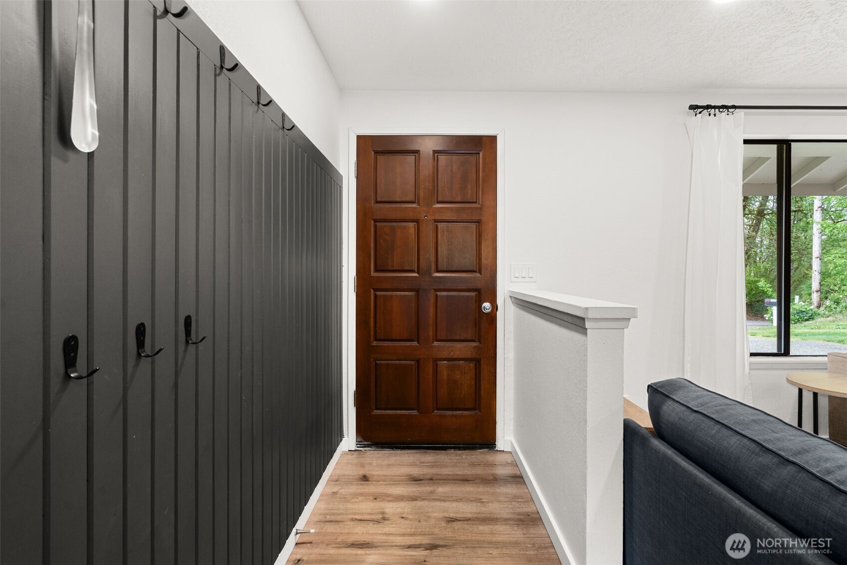 property viewer photo 2