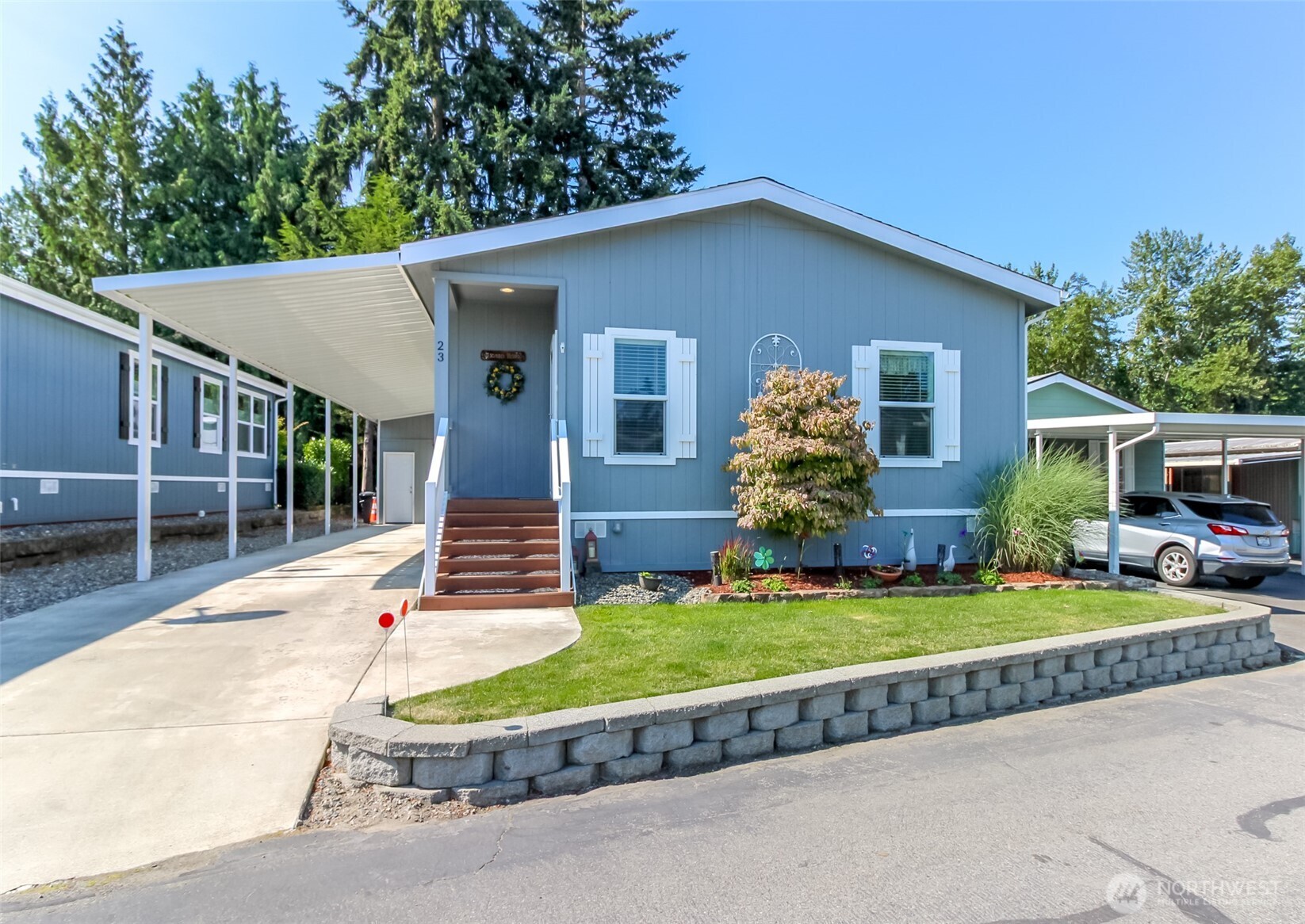 main property photo 0