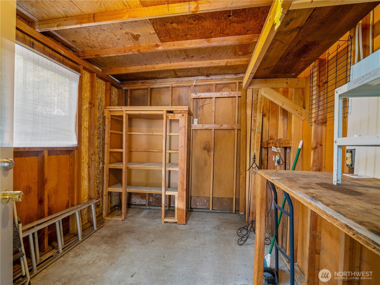 property viewer photo 23