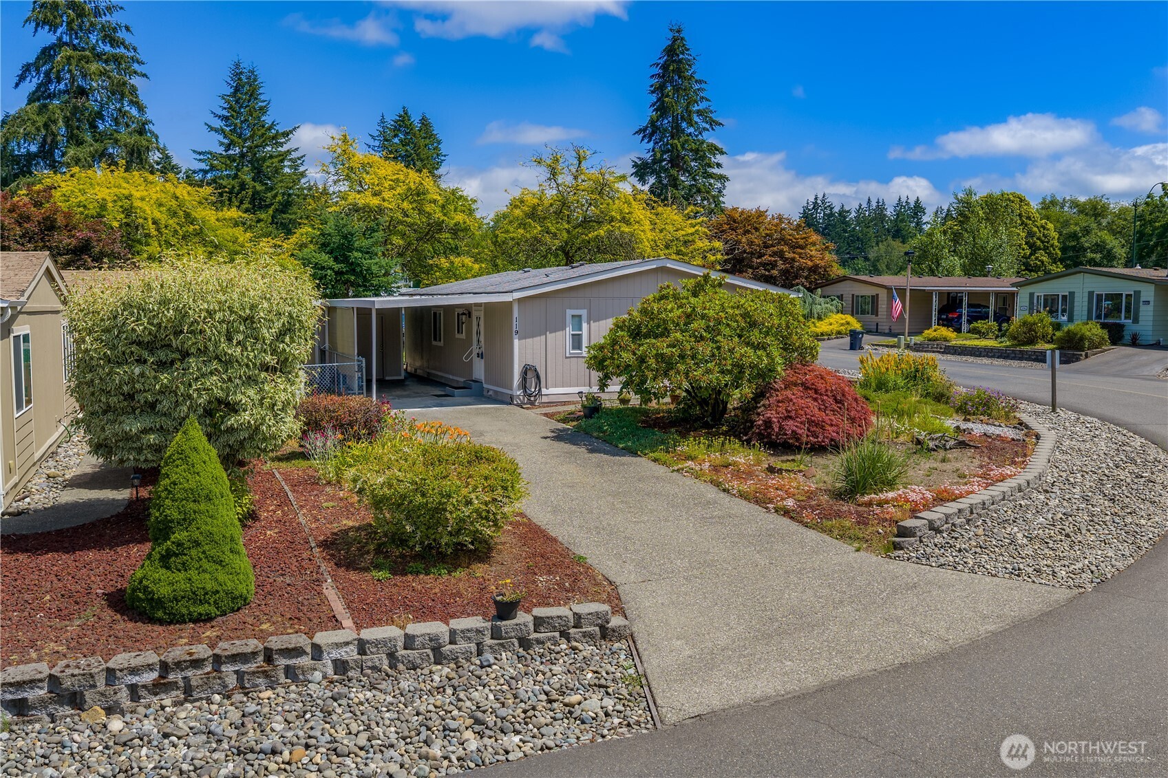 property viewer photo 26
