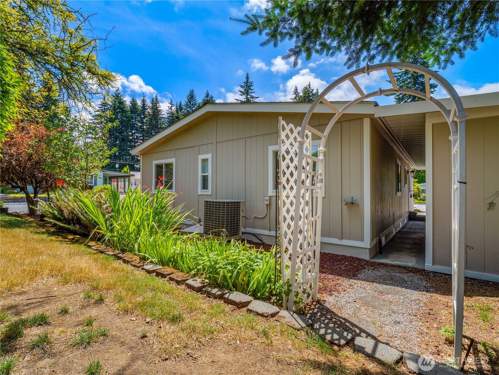 property viewer photo 29