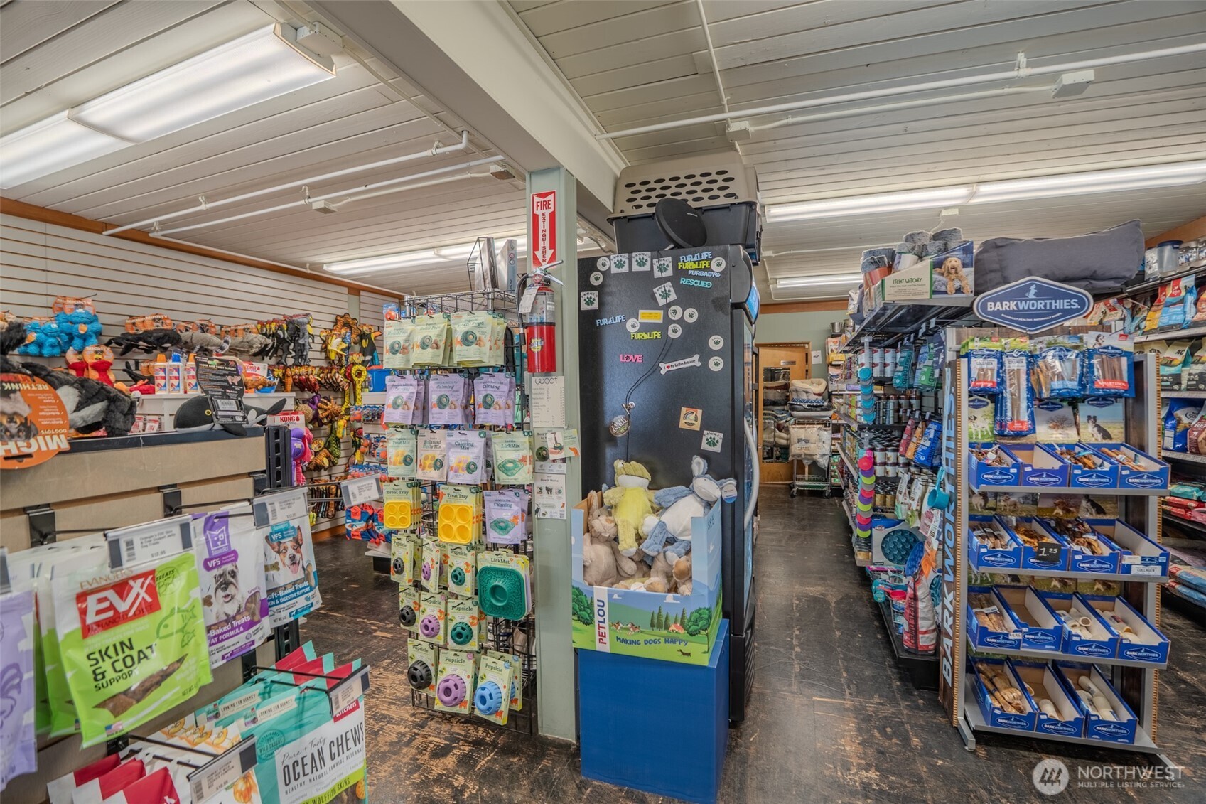main property photo 33