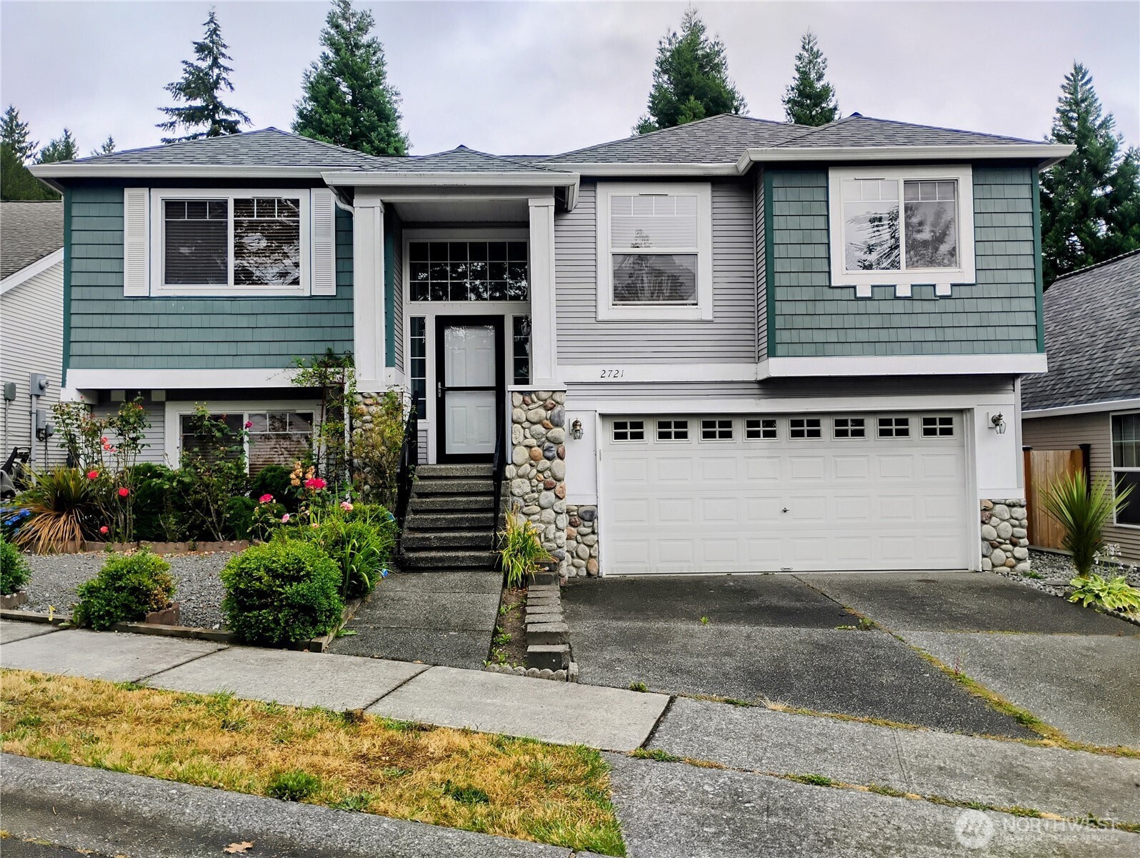 main property photo 0