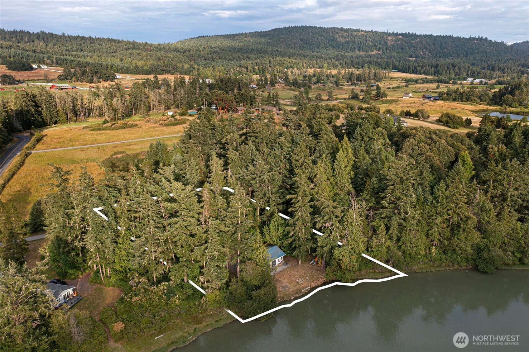 main property photo 22
