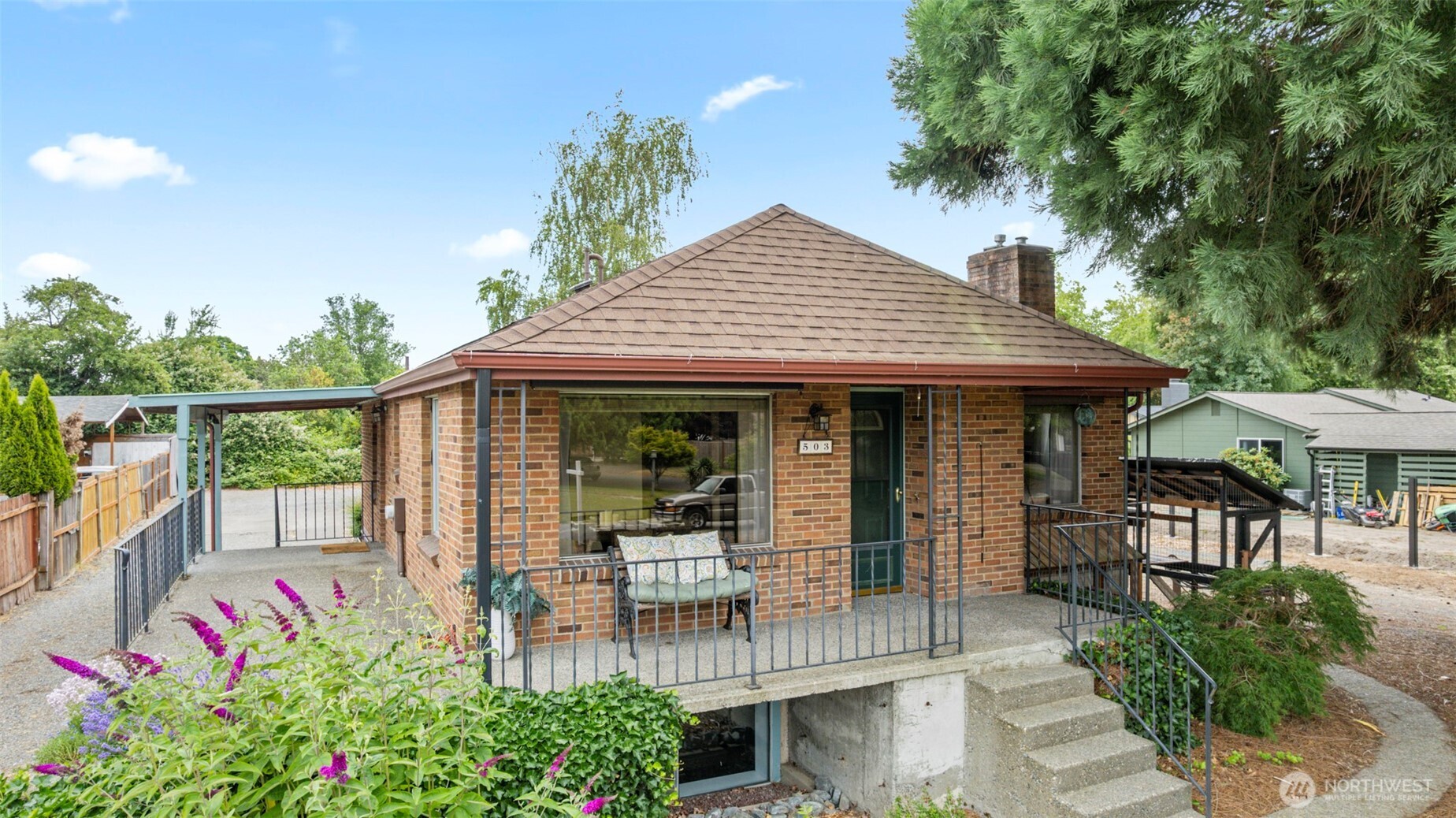 property viewer photo 1