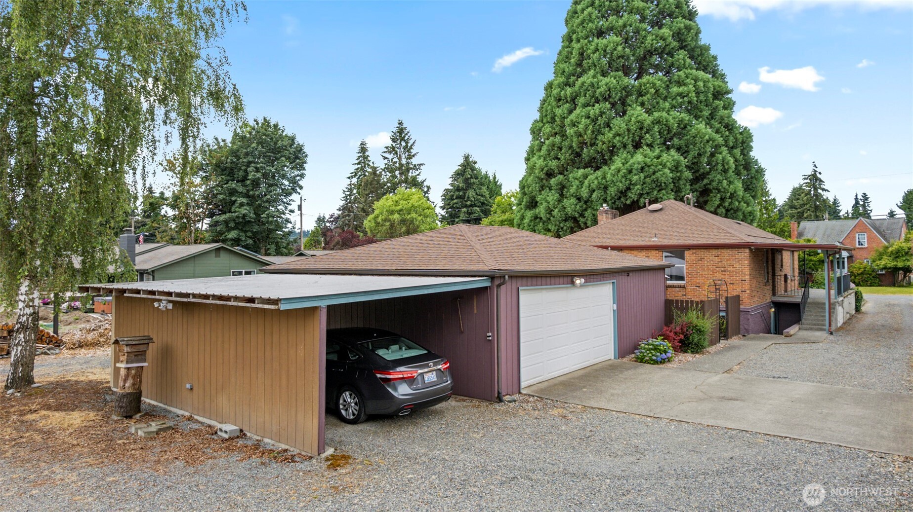 property viewer photo 25