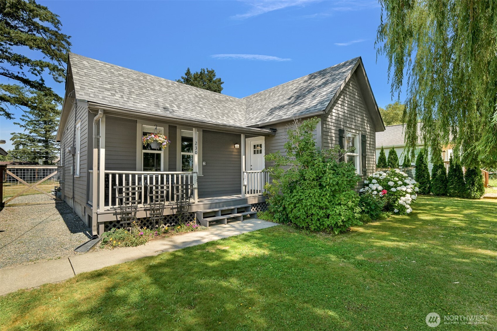 main property photo 0