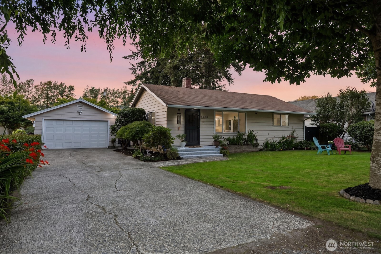property viewer photo 1