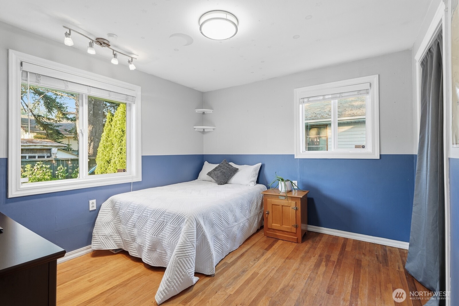 property viewer photo 10