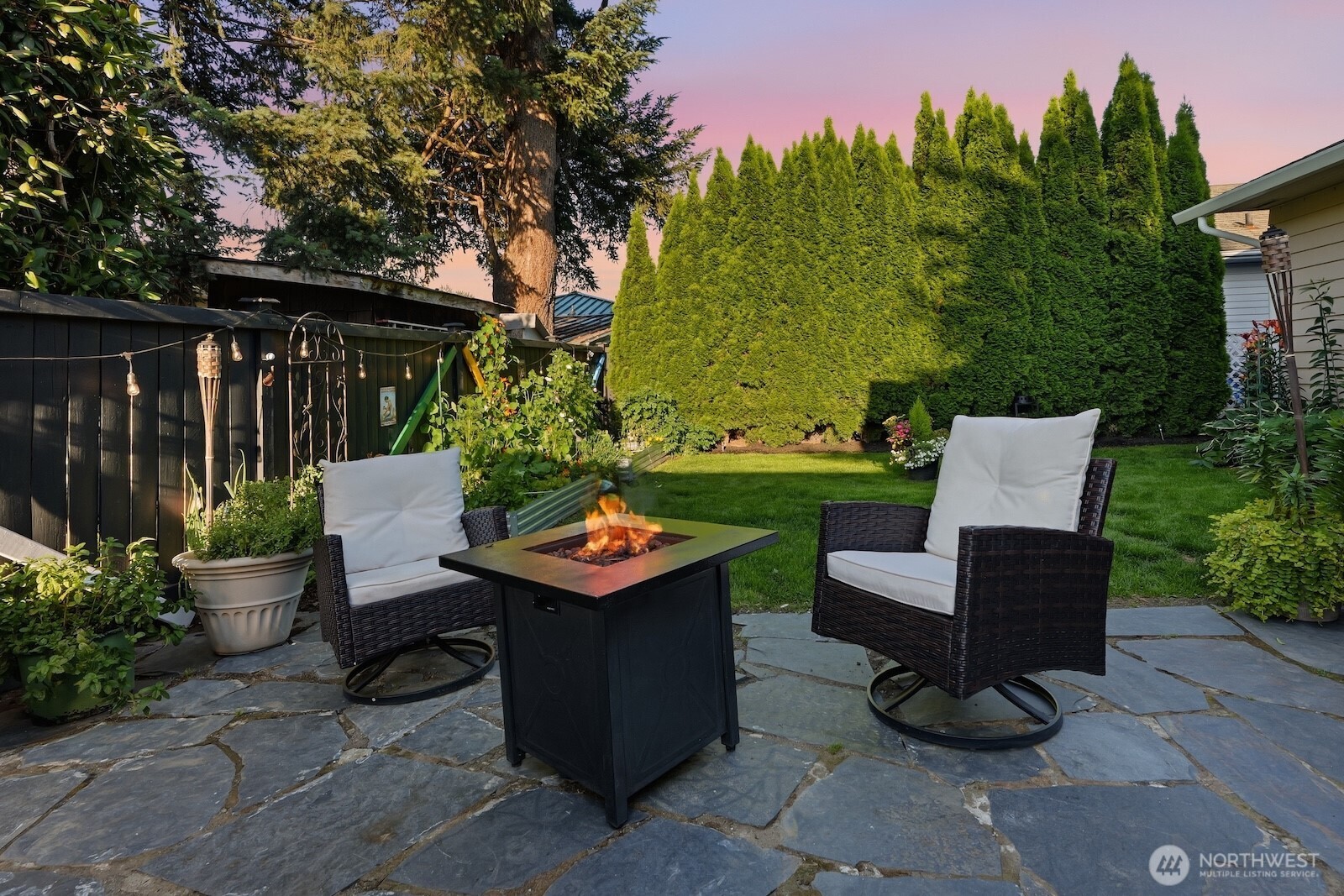 property viewer photo 18