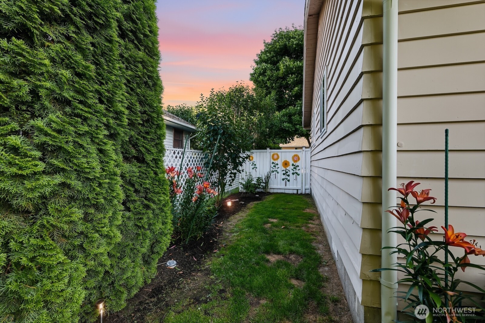 property viewer photo 22