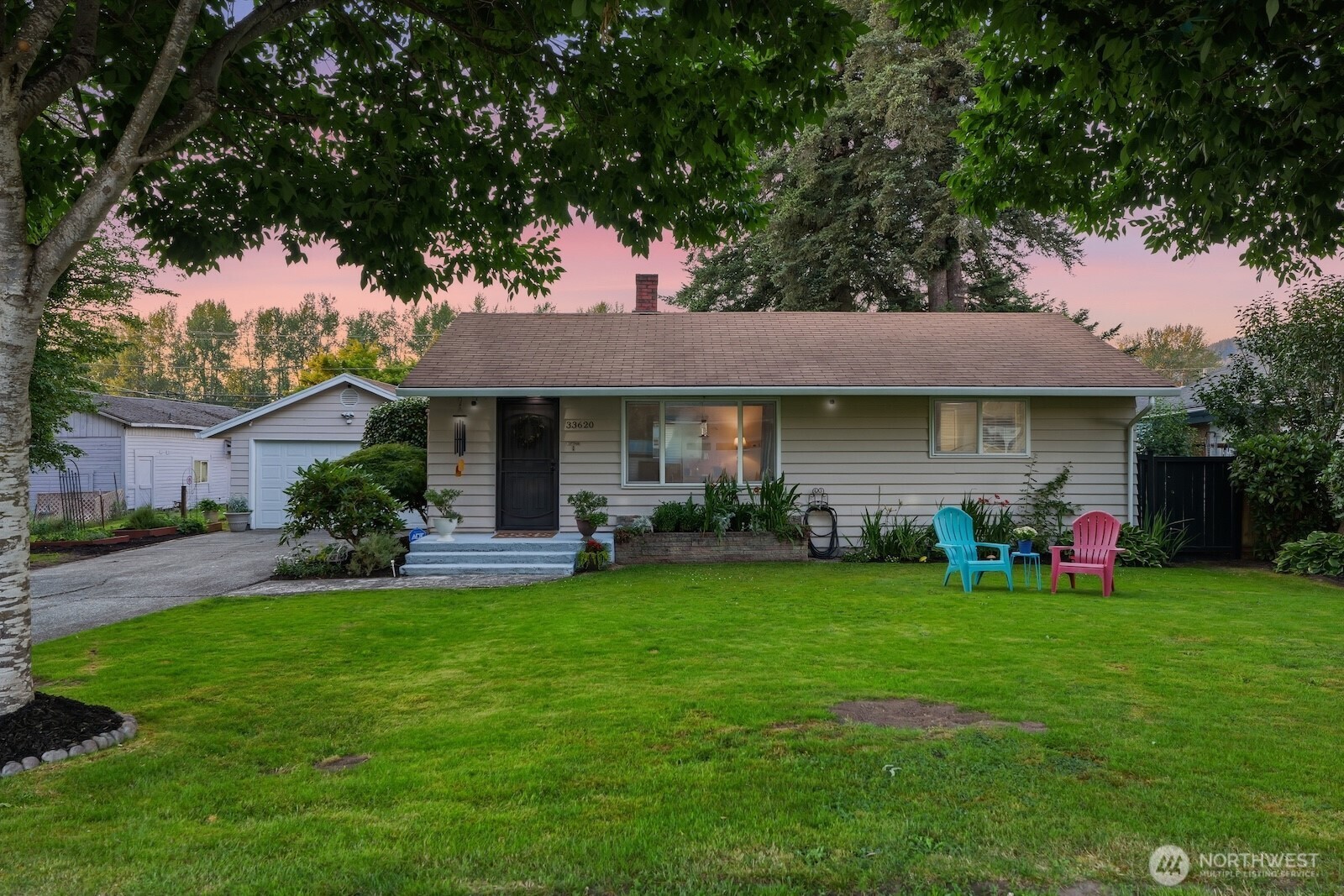 property viewer photo 25