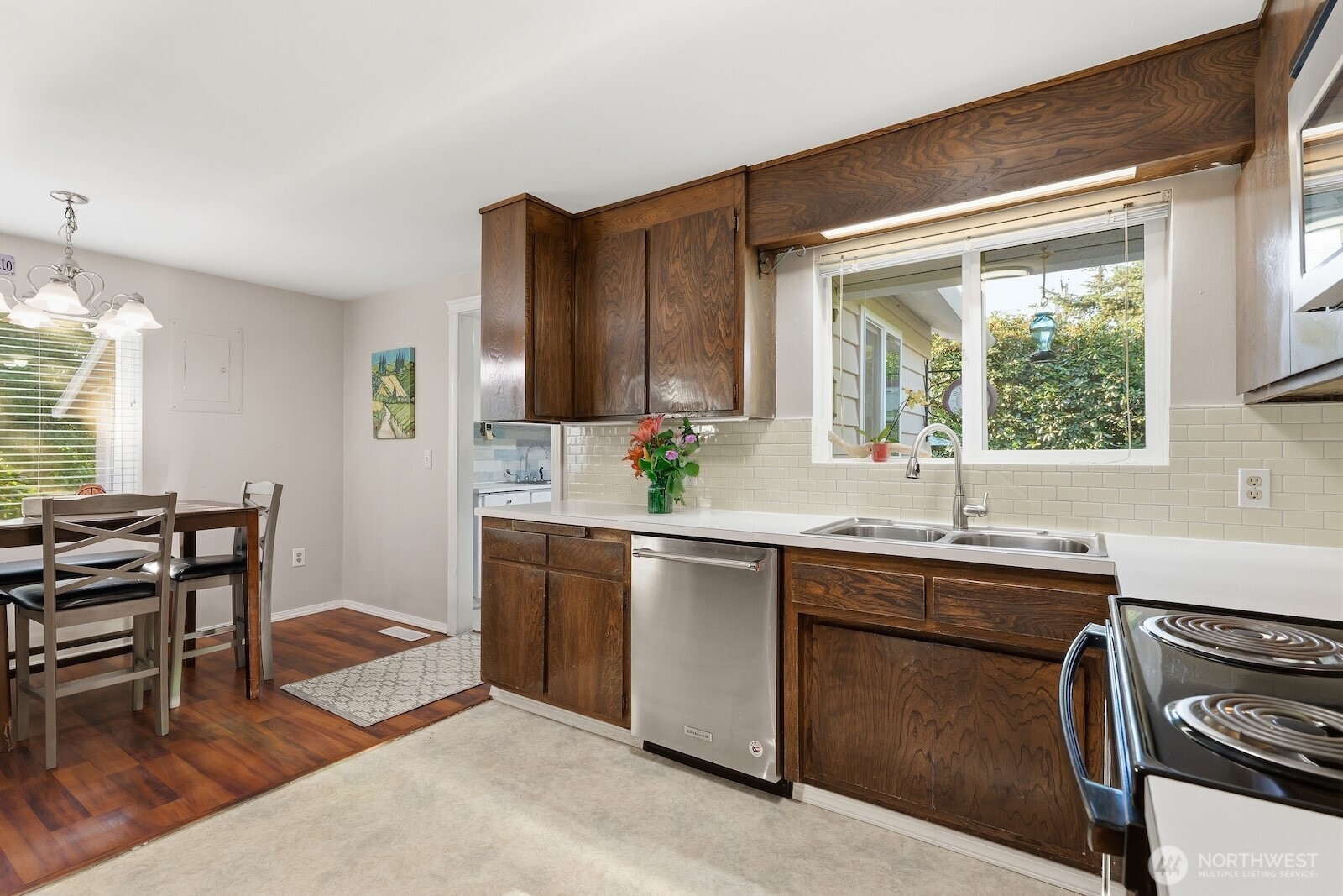 property viewer photo 5