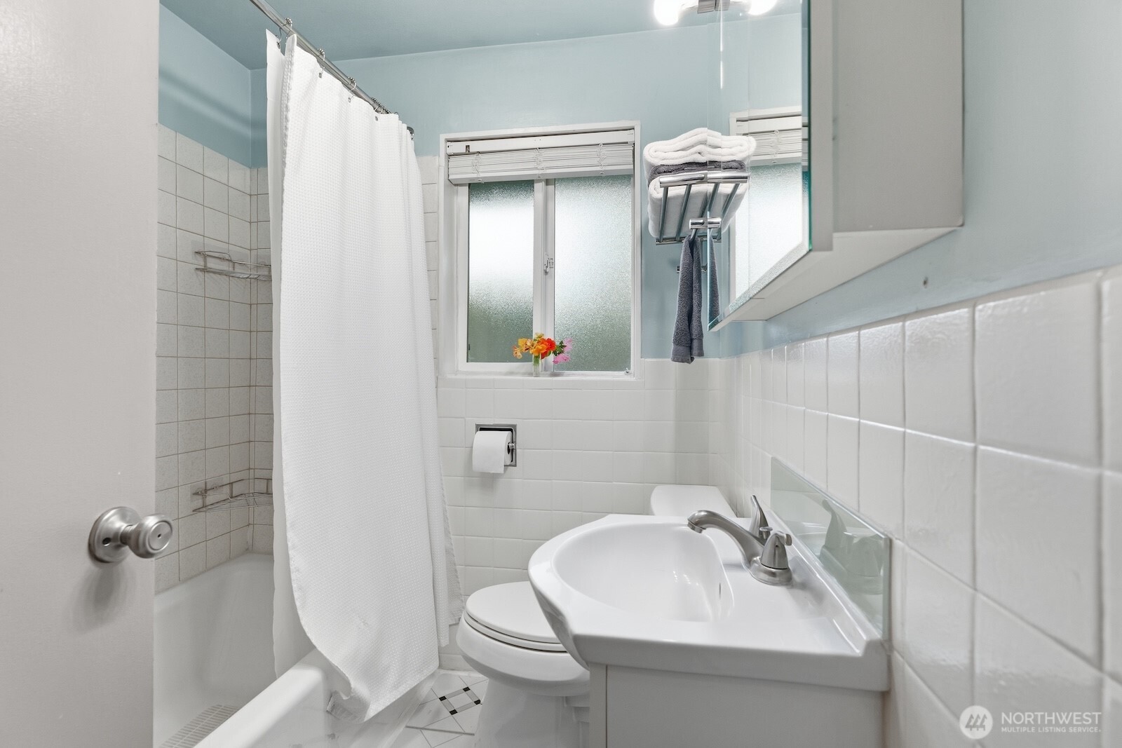 property viewer photo 9
