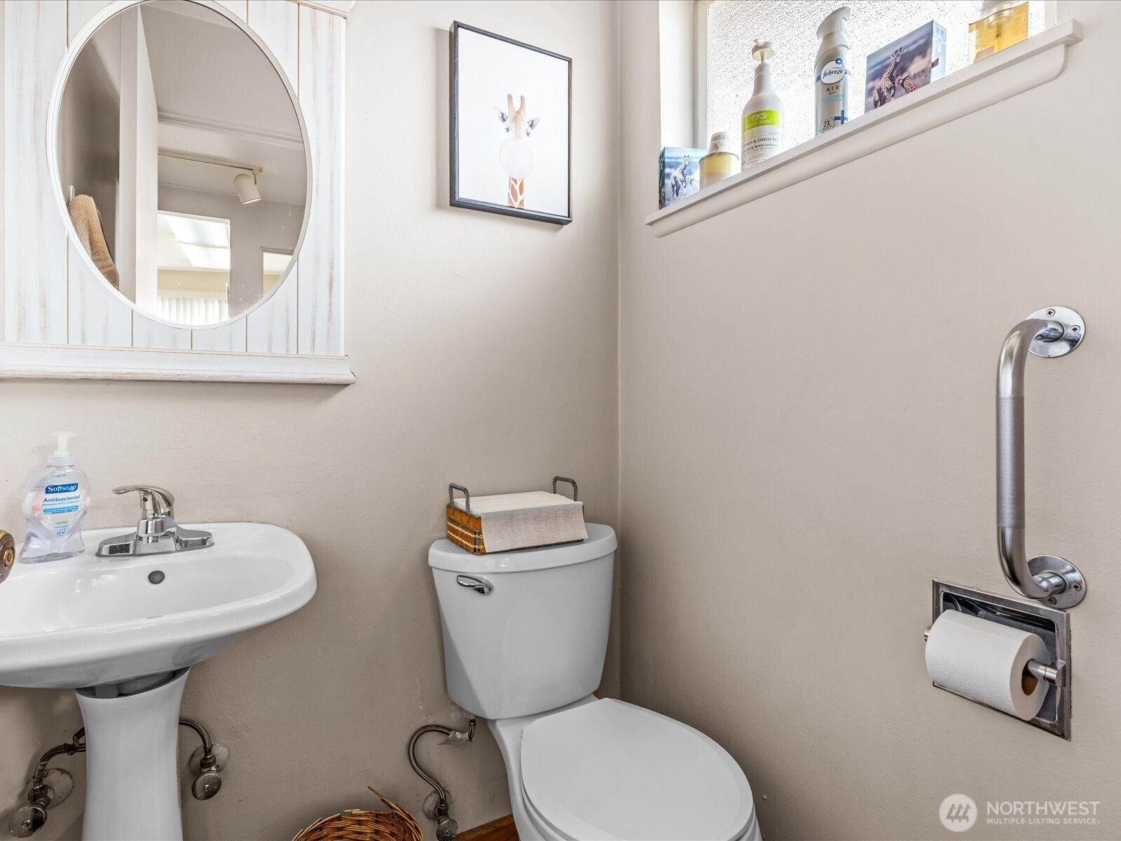 main property photo 18