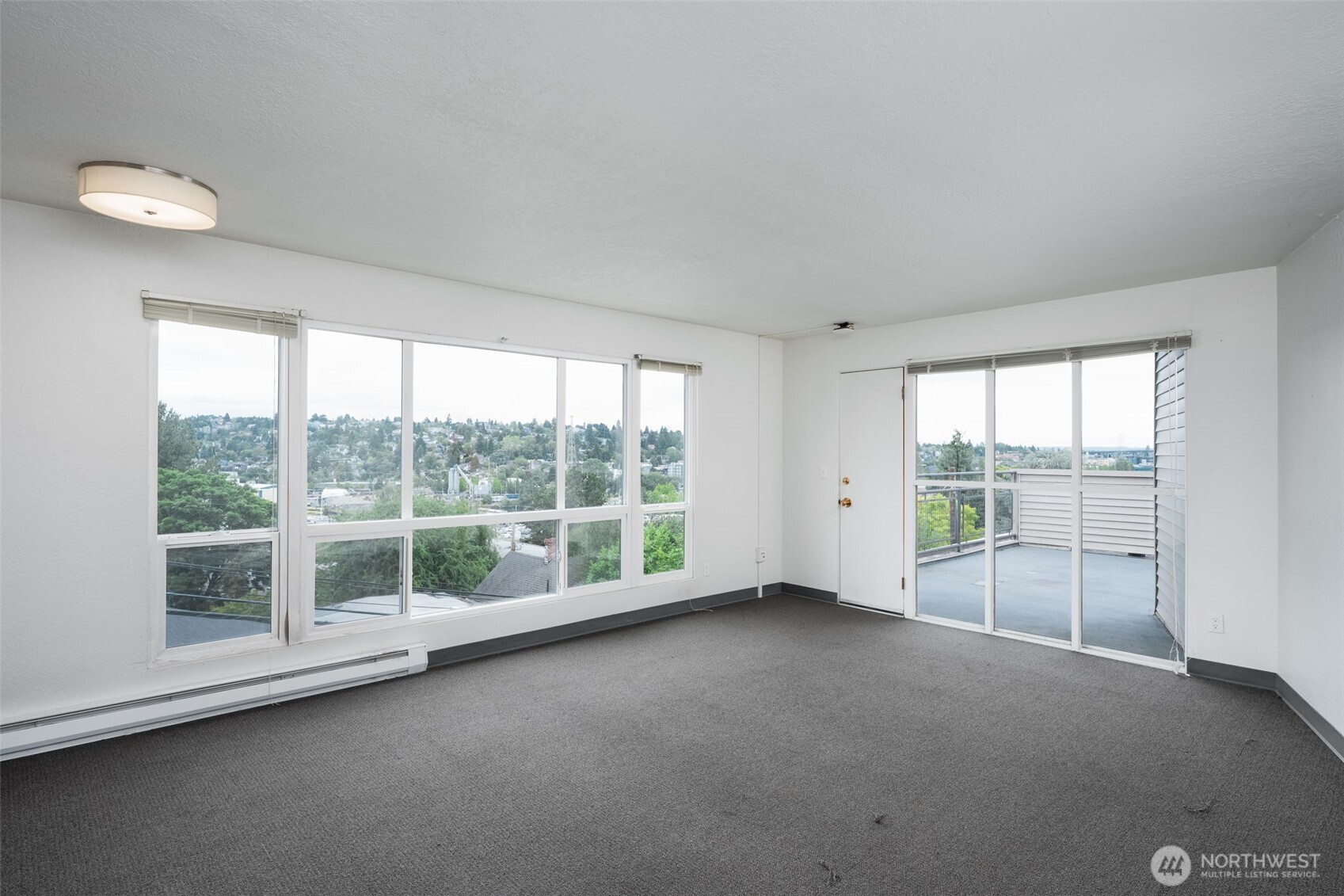 property viewer photo 3