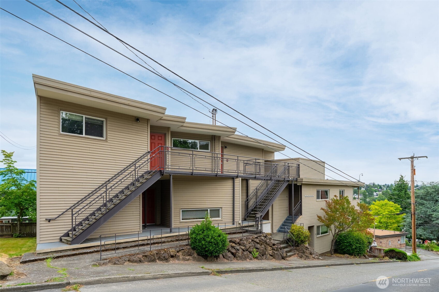 property viewer photo 7
