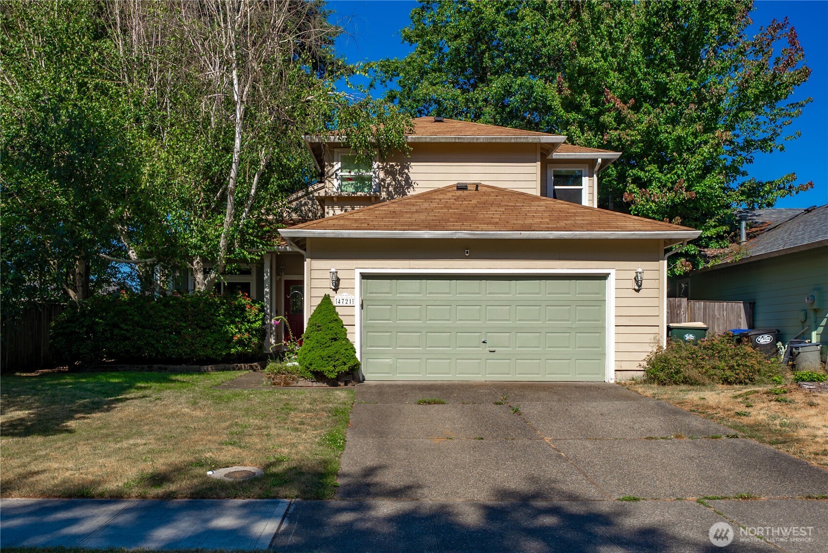 main property photo 0