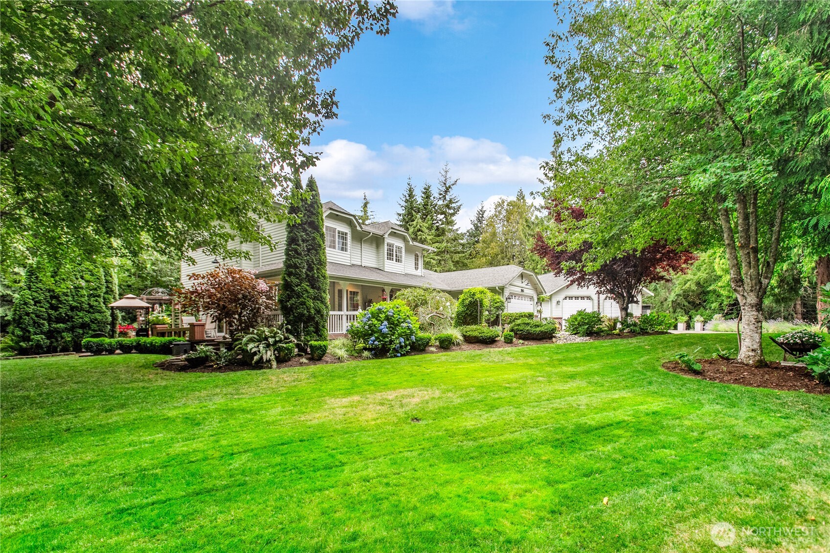 main property photo 0