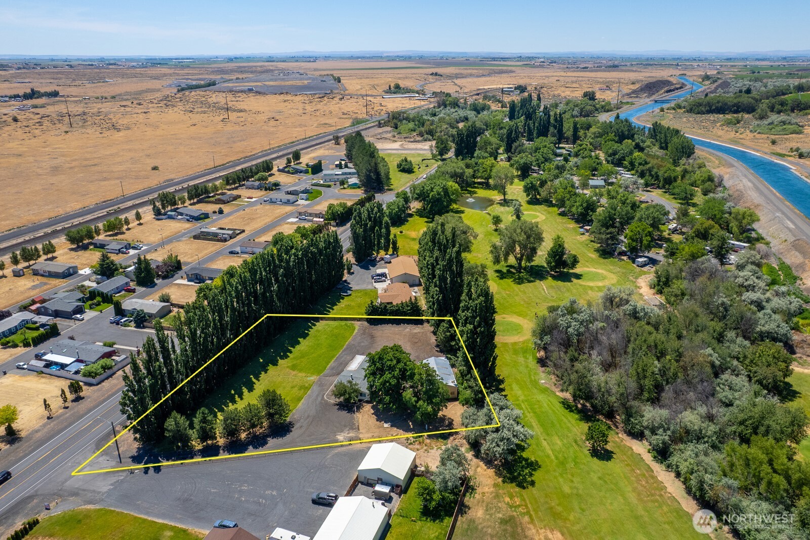 main property photo 38