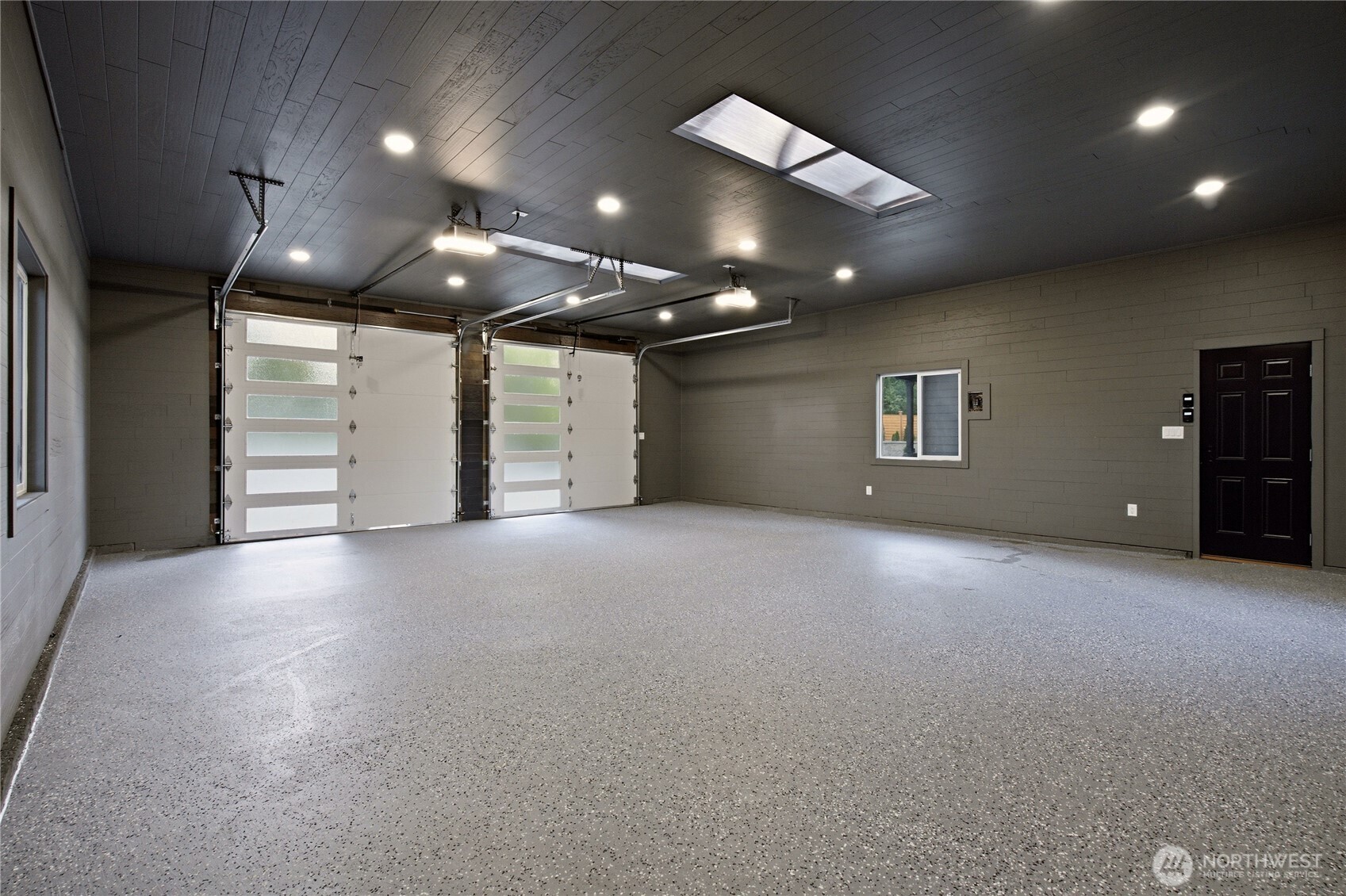 property viewer photo 31