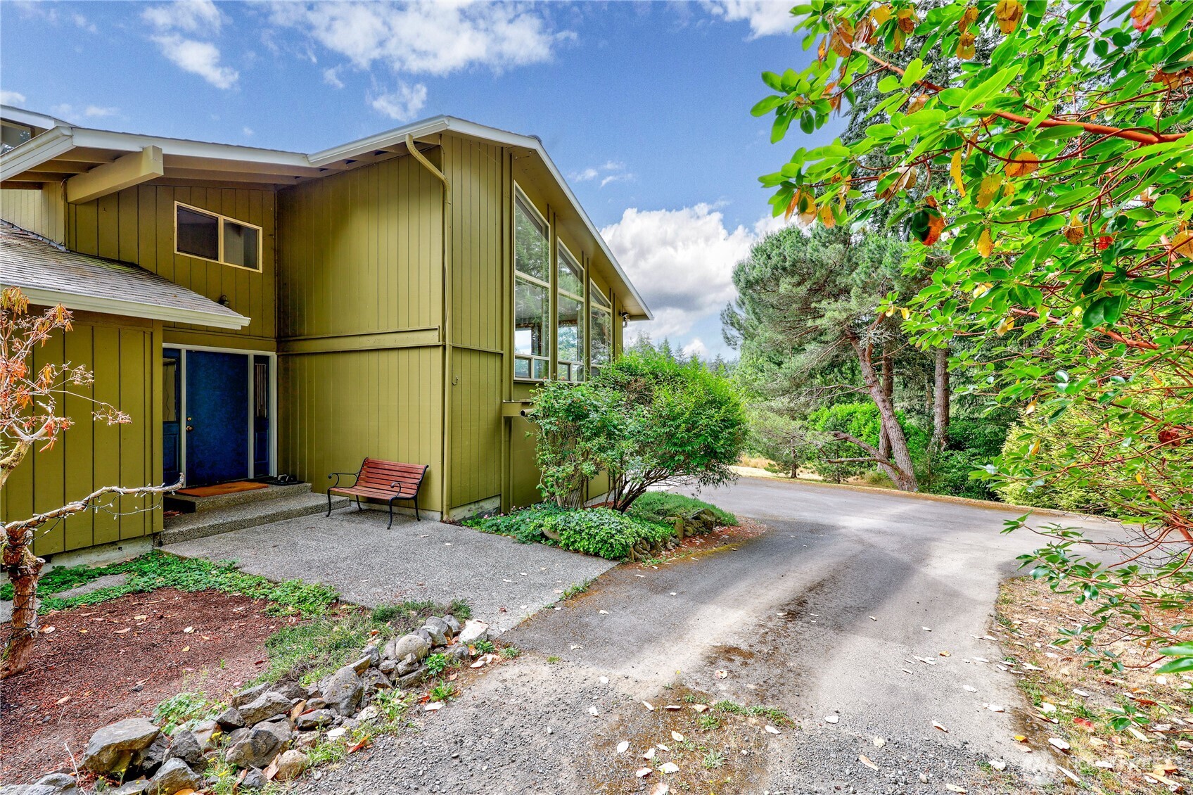 main property photo 9