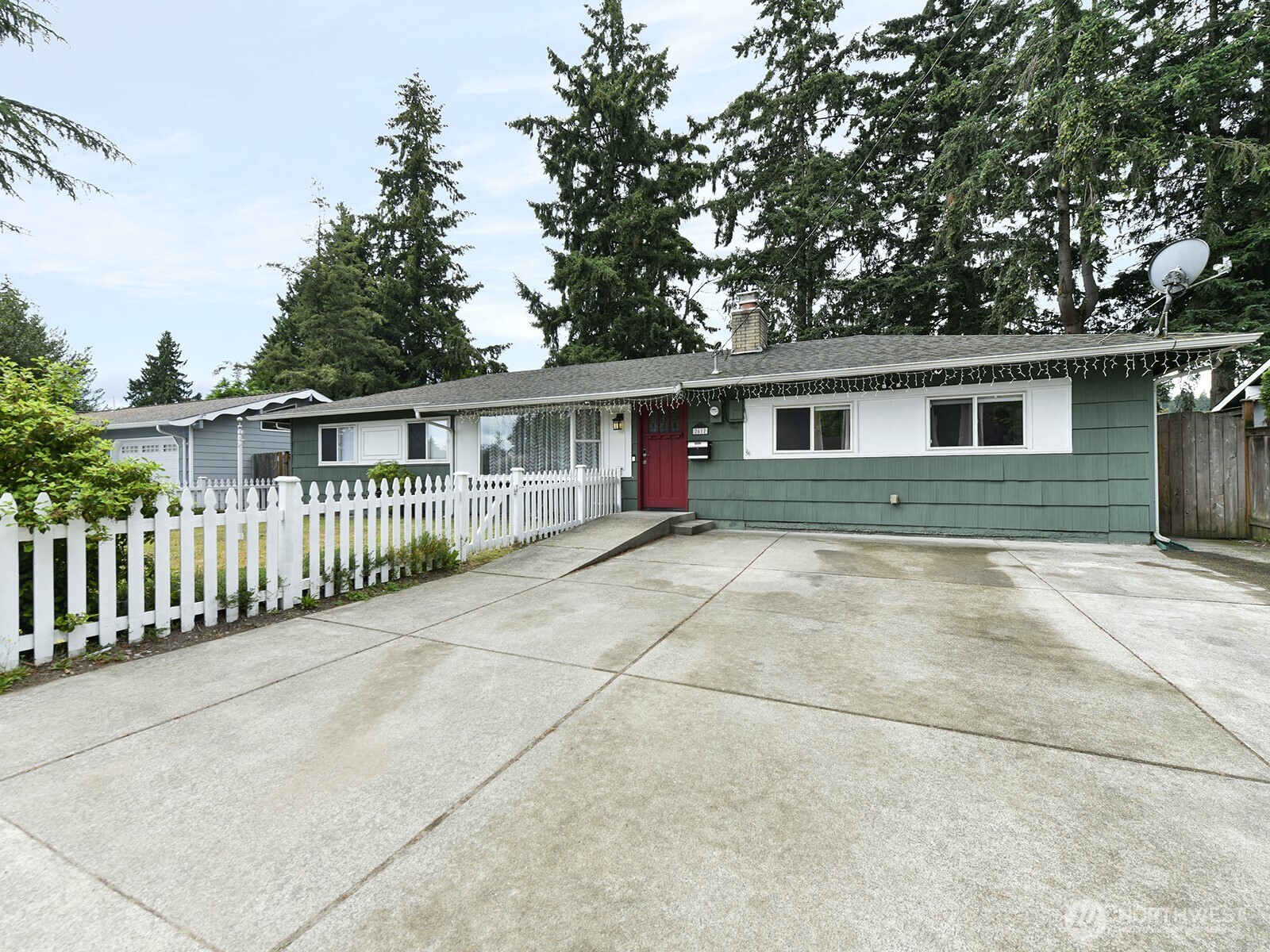 main property photo 0