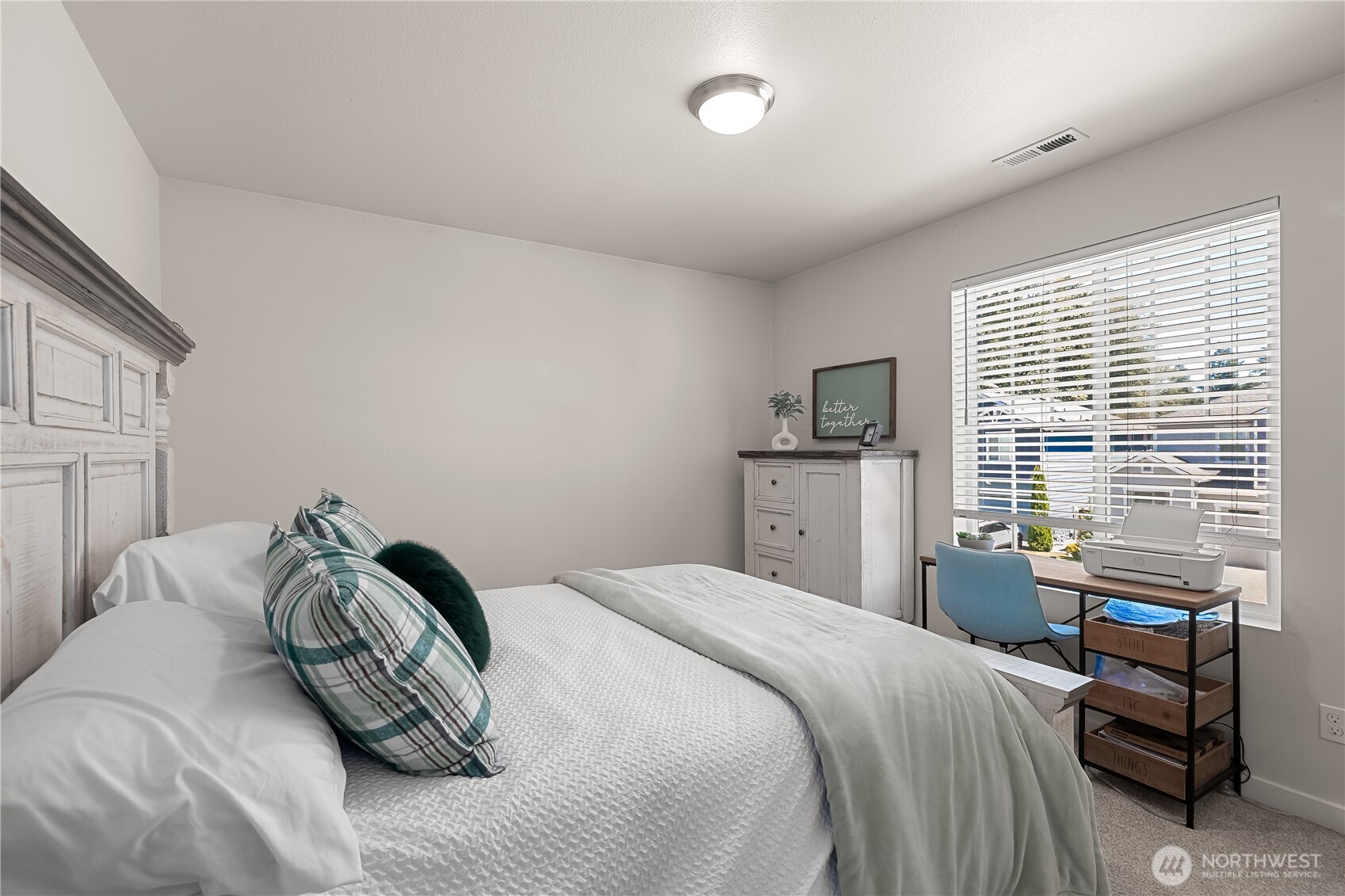 property viewer photo 10