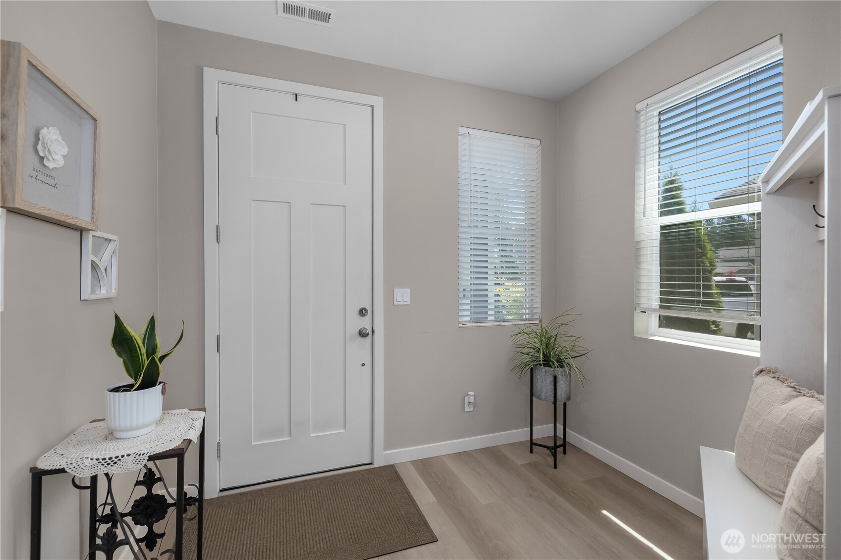 property viewer photo 20