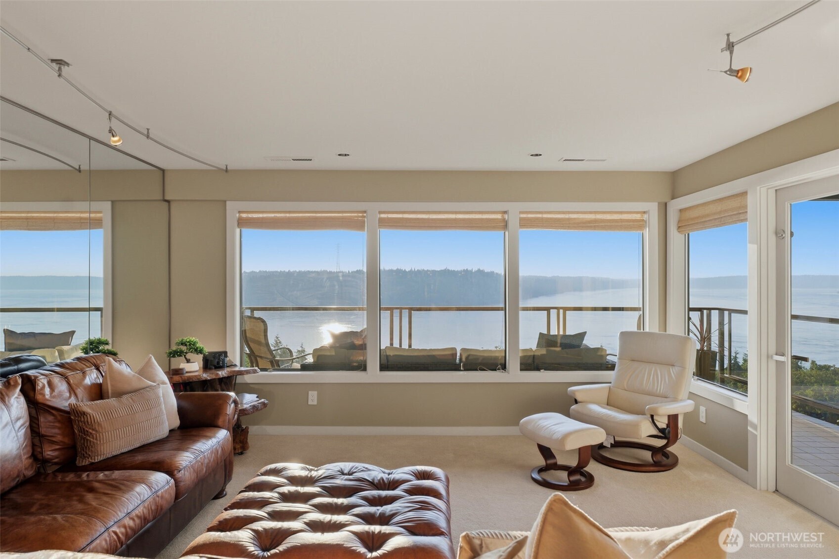 property viewer photo 10