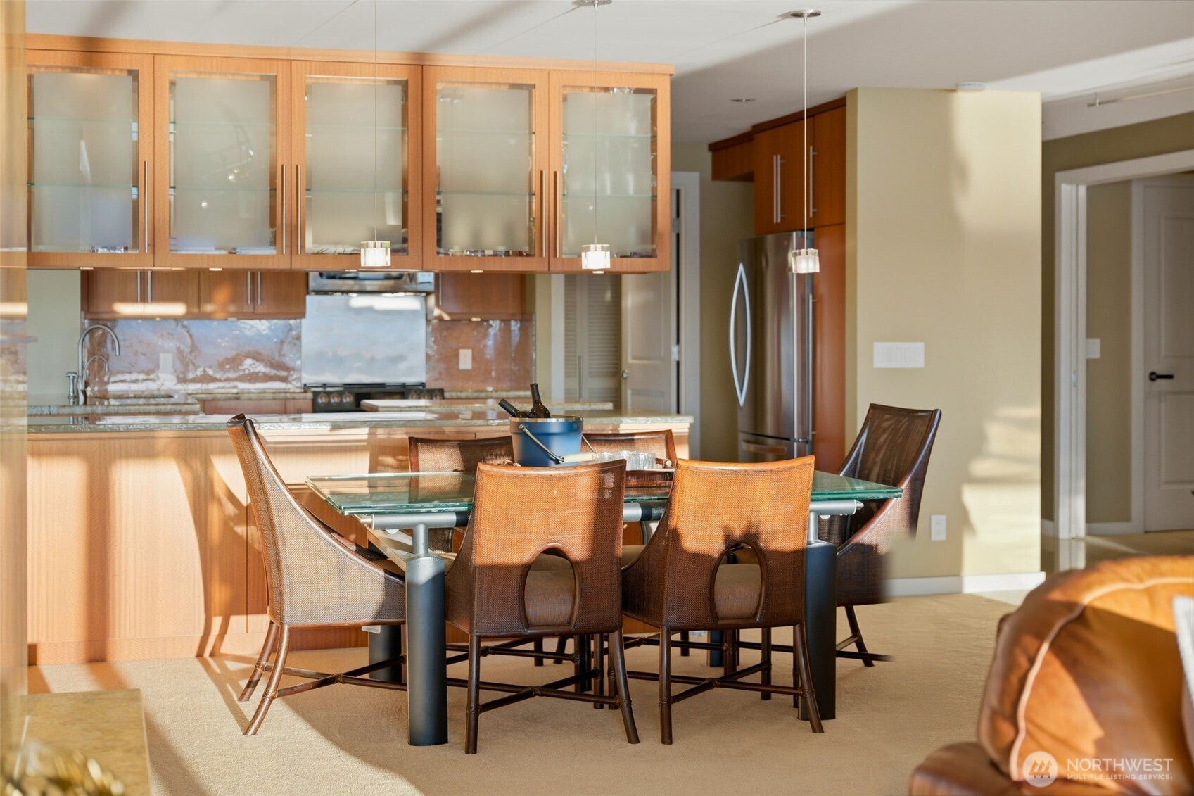 property viewer photo 11