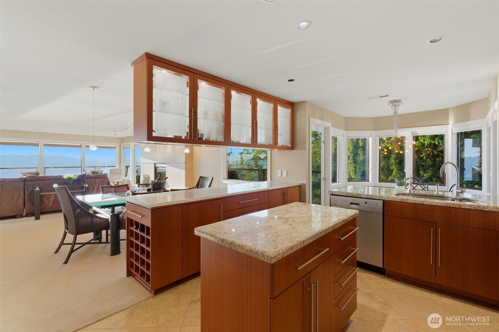 property viewer photo 14