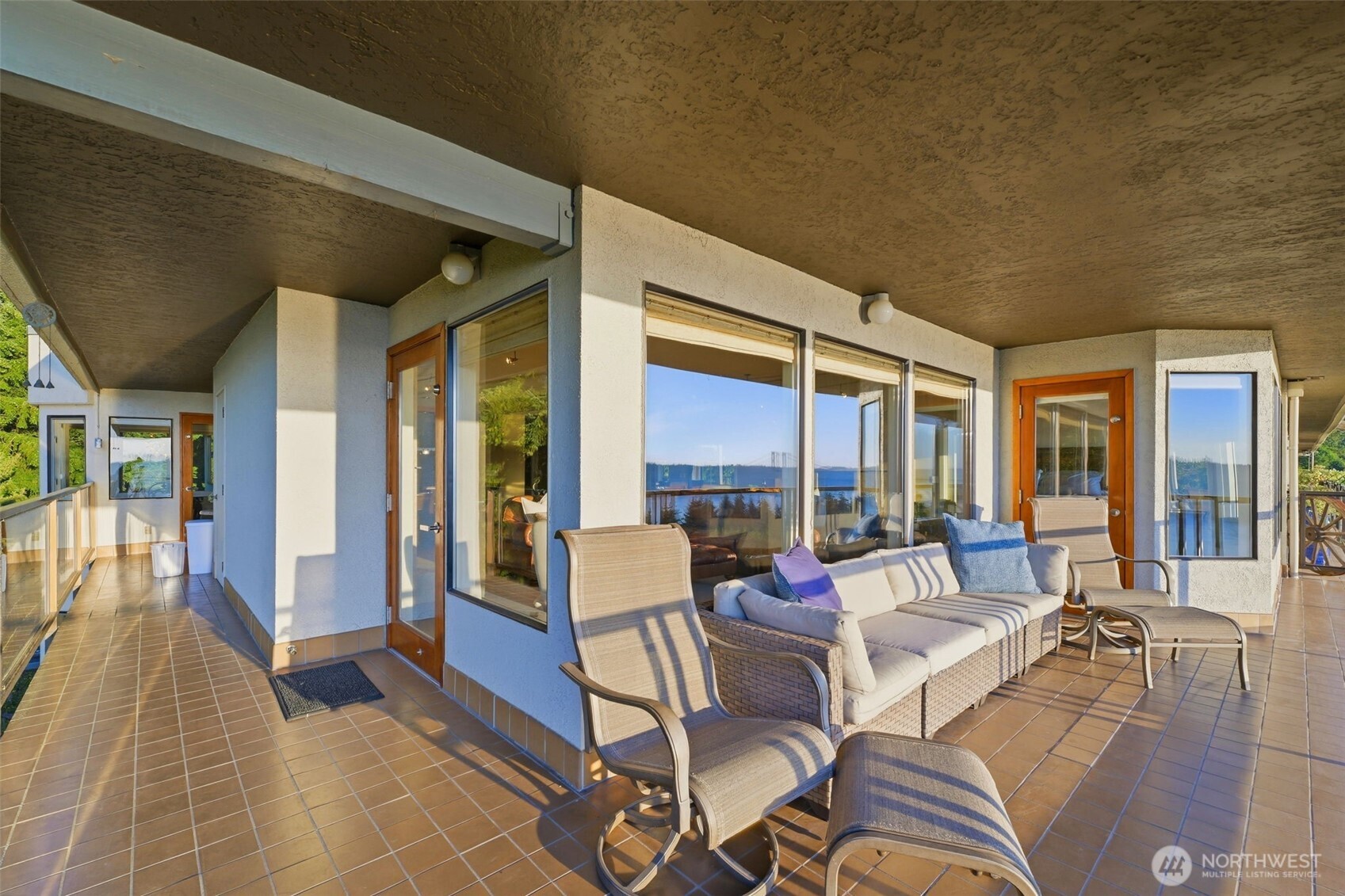property viewer photo 19