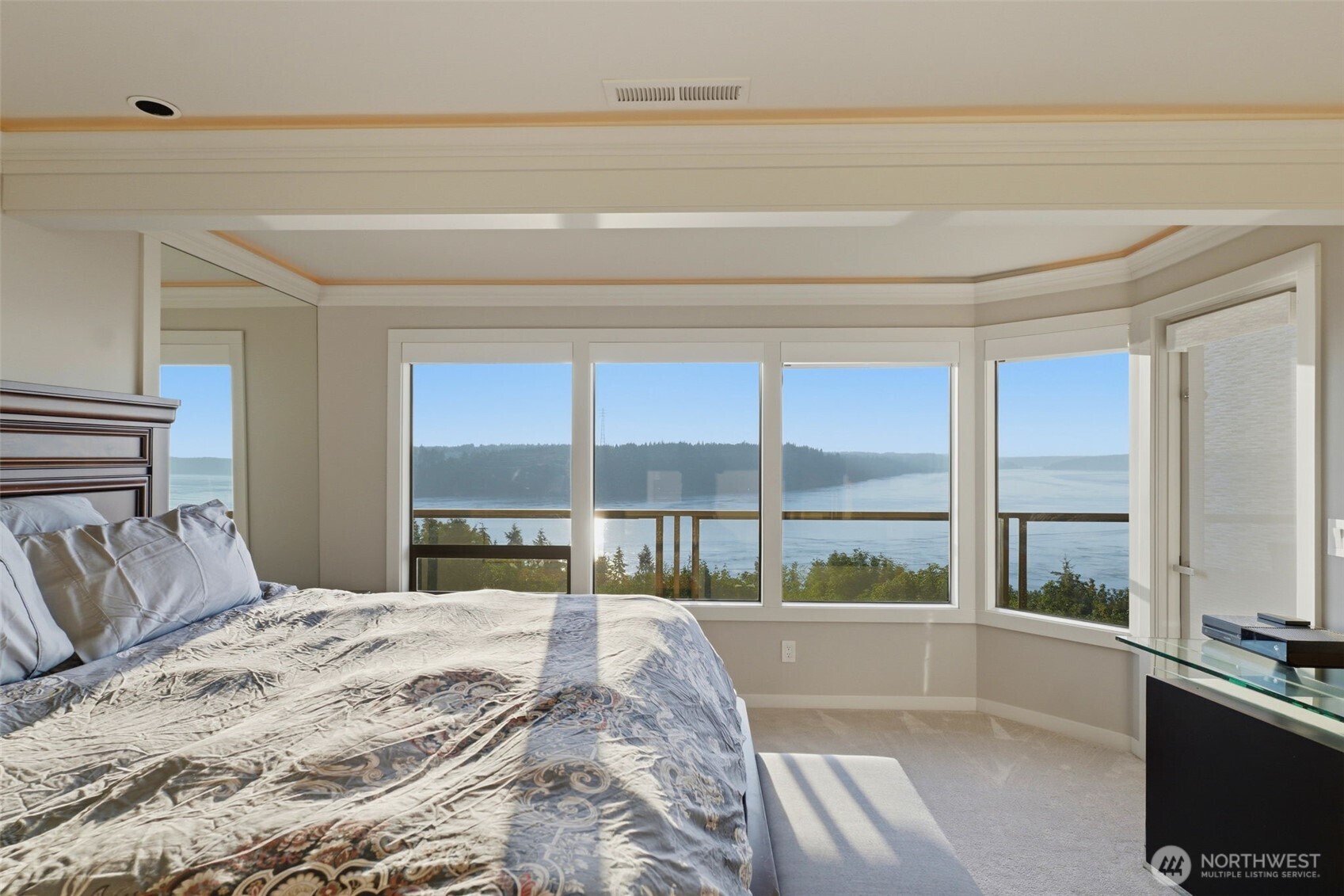 property viewer photo 23