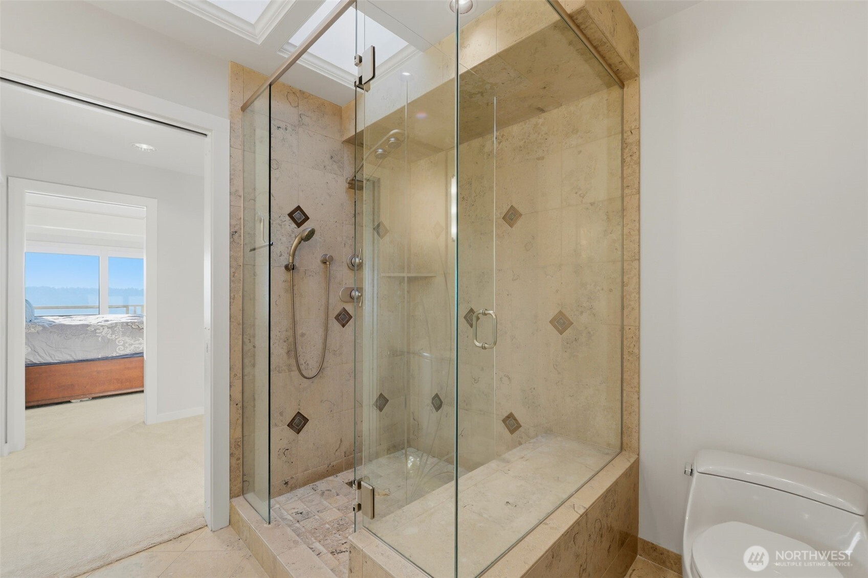 property viewer photo 28