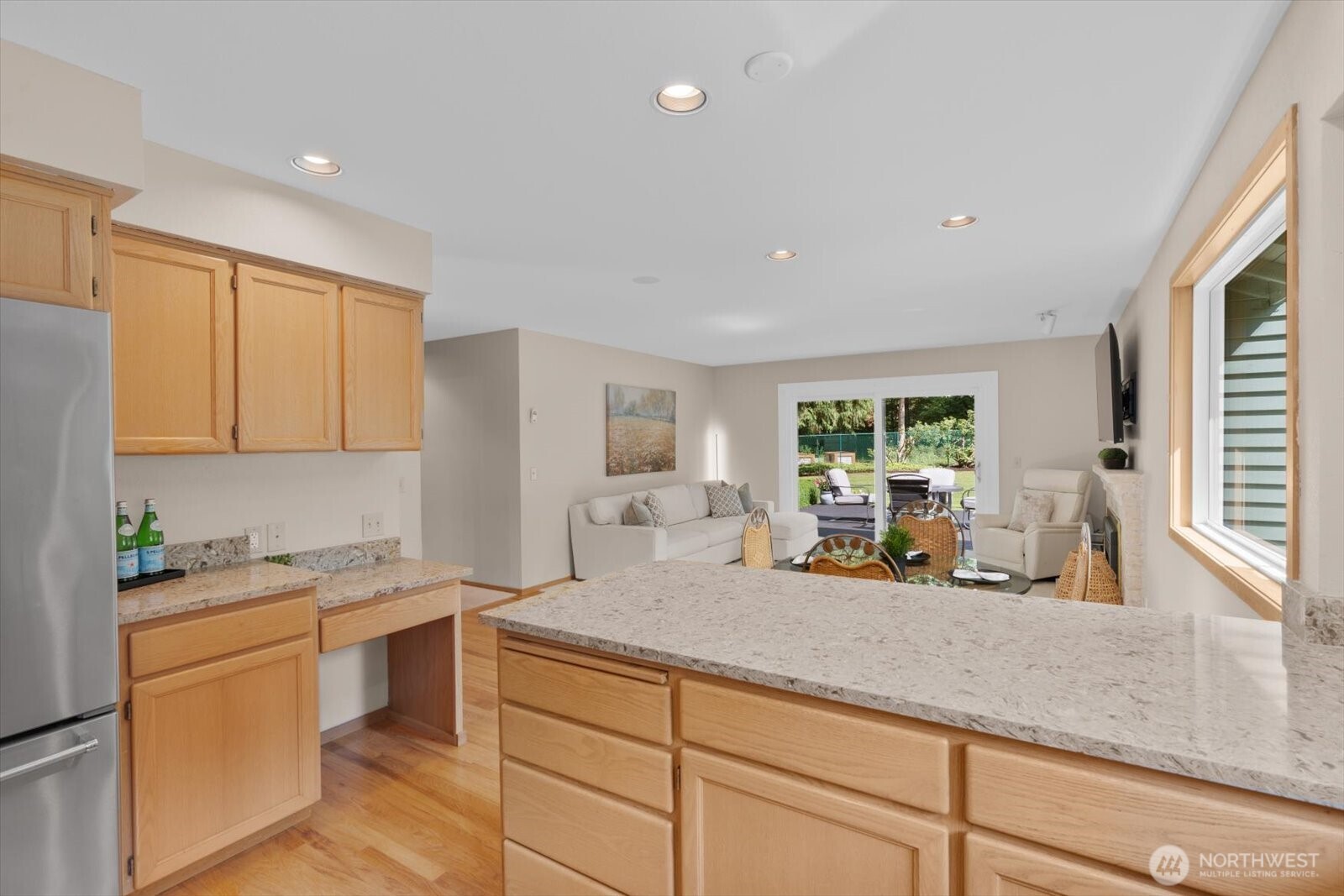 property viewer photo 14