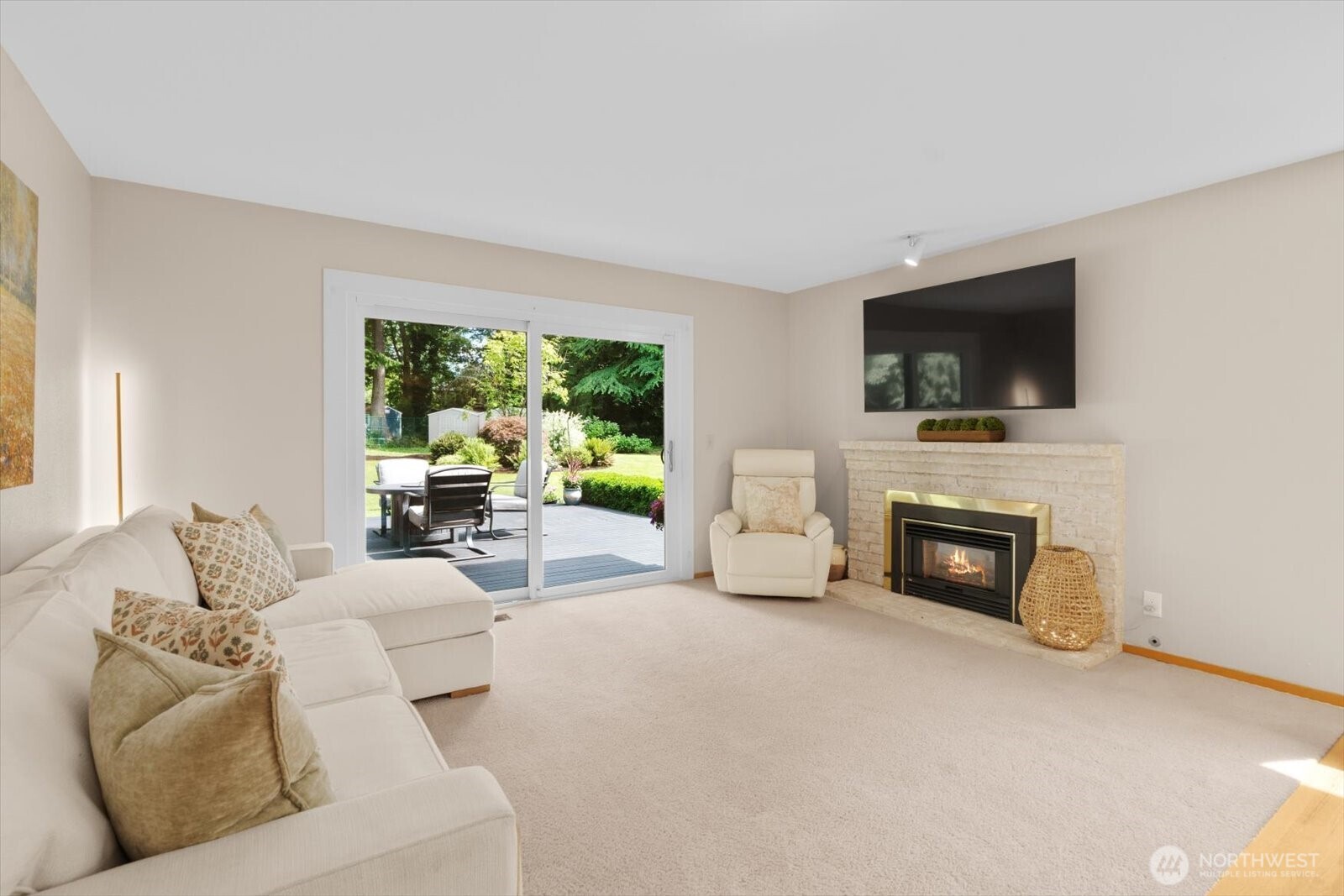 property viewer photo 19