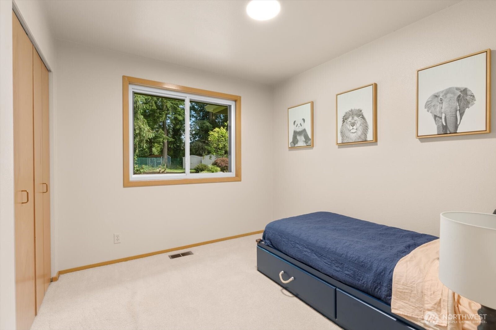 property viewer photo 27