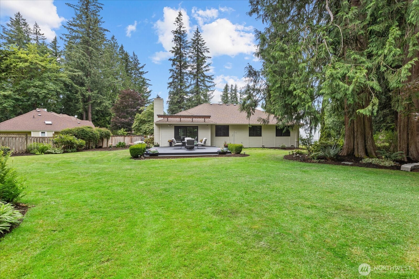 property viewer photo 32